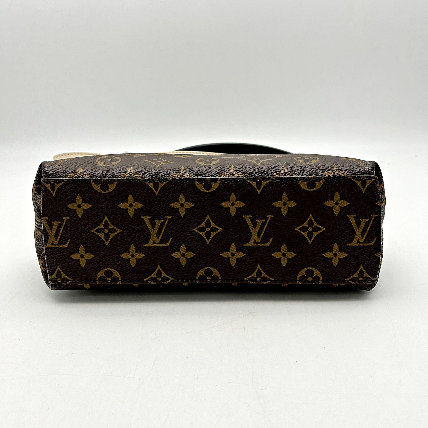 Pre-owned LOUIS VUITTON Monogram Tuileries Besace Creme LA32388
