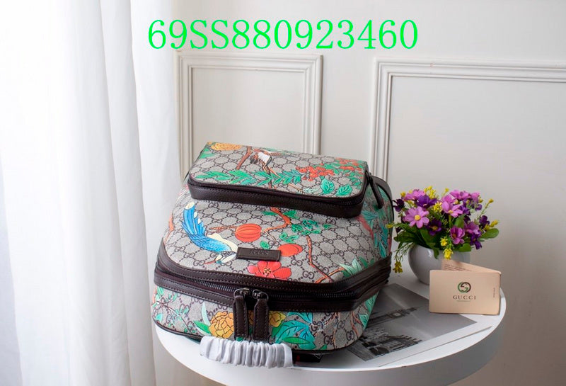 Gucci Bags - The Tote 1098