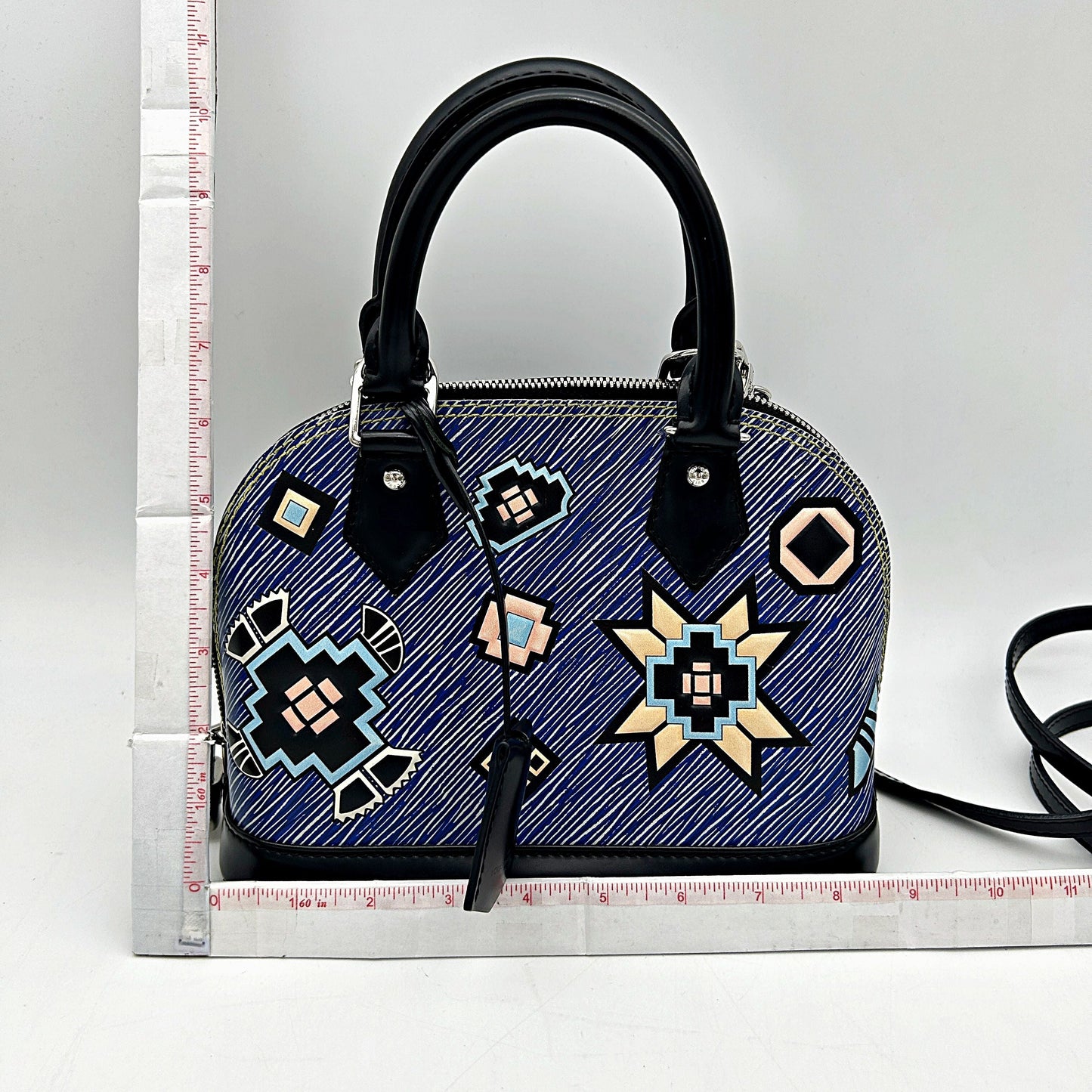 LOUIS VUITTON Epi Azteque Alma PM Denim Light LA20398