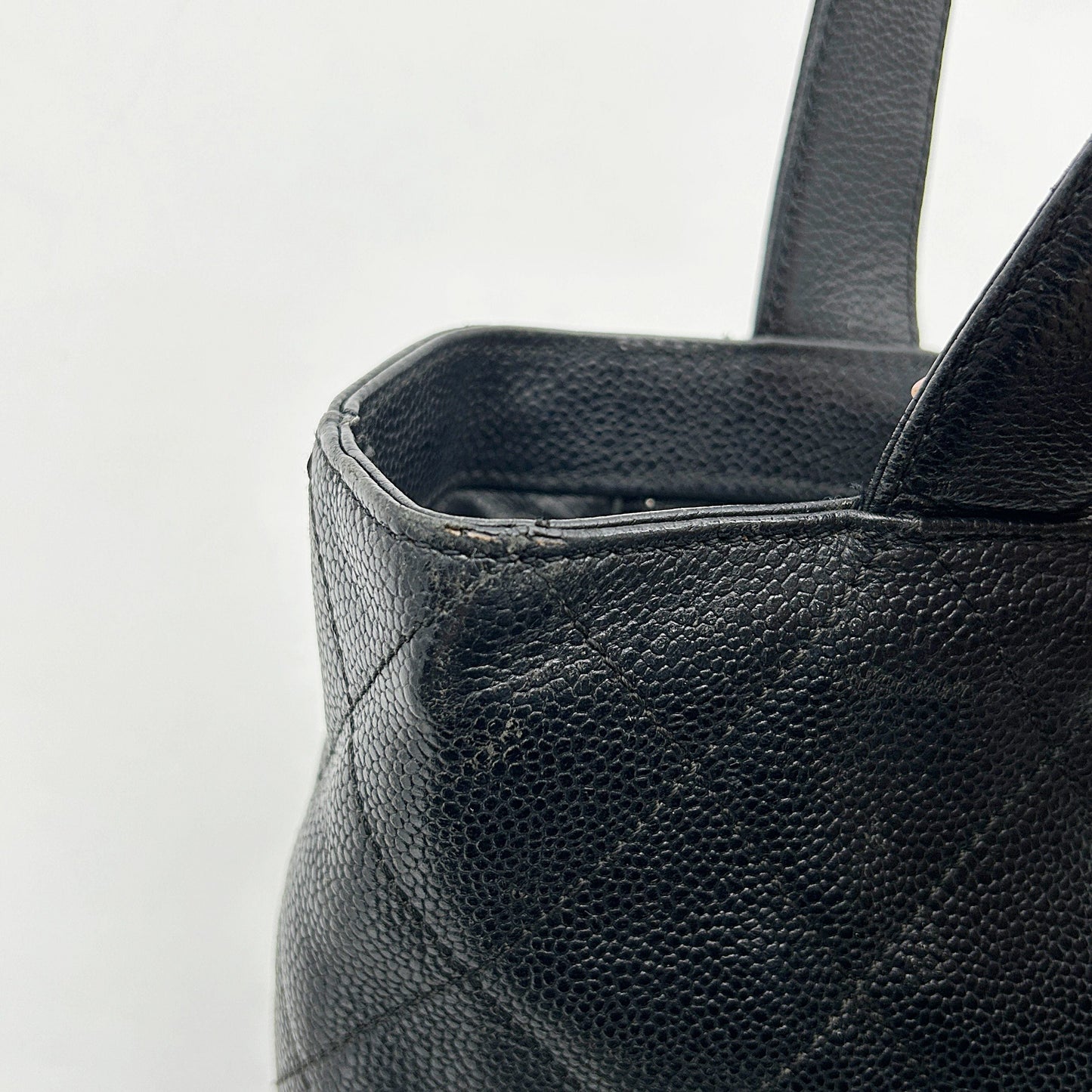 CHANEL Lambskin Quilted CC Shopping Tote Black LA3285