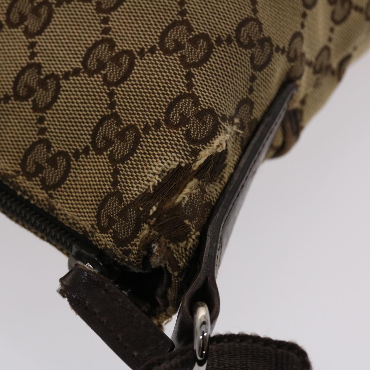 GUCCI GG Canvas Shoulder Bag Beige 145857 47690