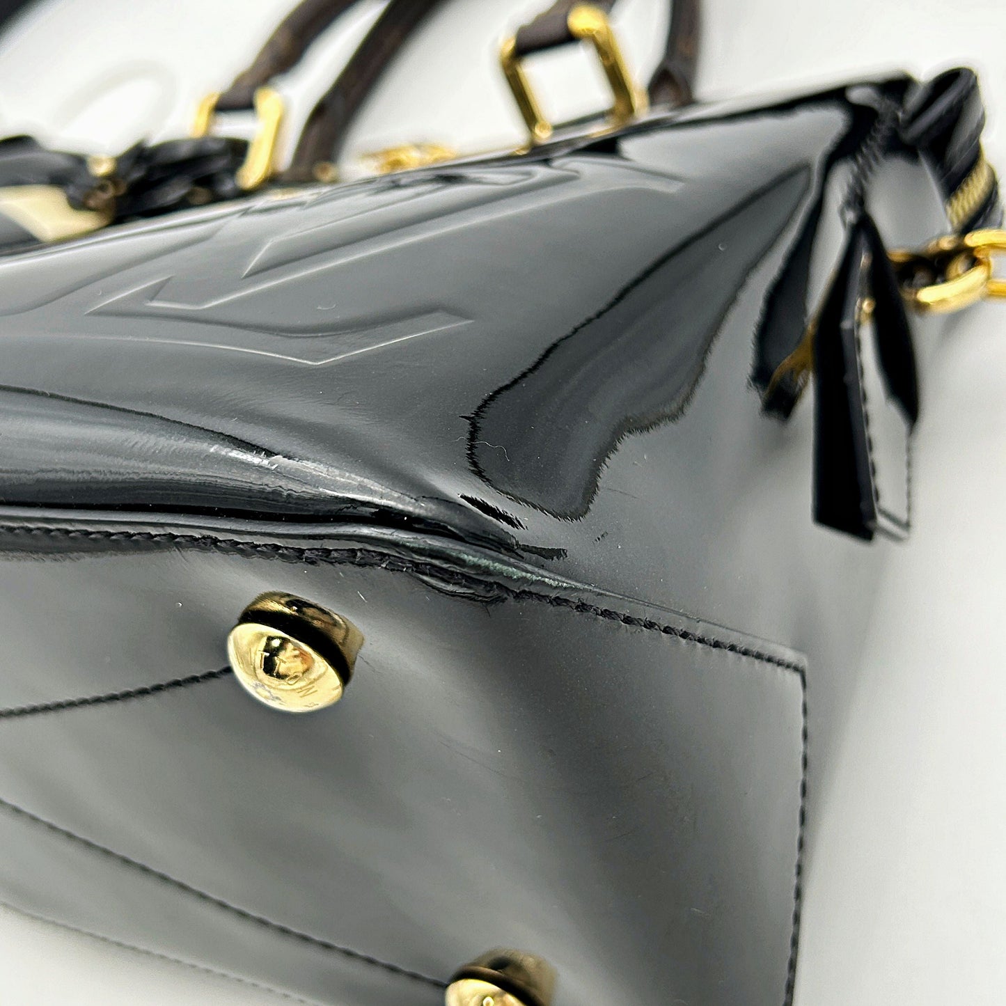 Louis Vuitton Vernis Miroir Tote - Handle Bags, Handbags LA20942