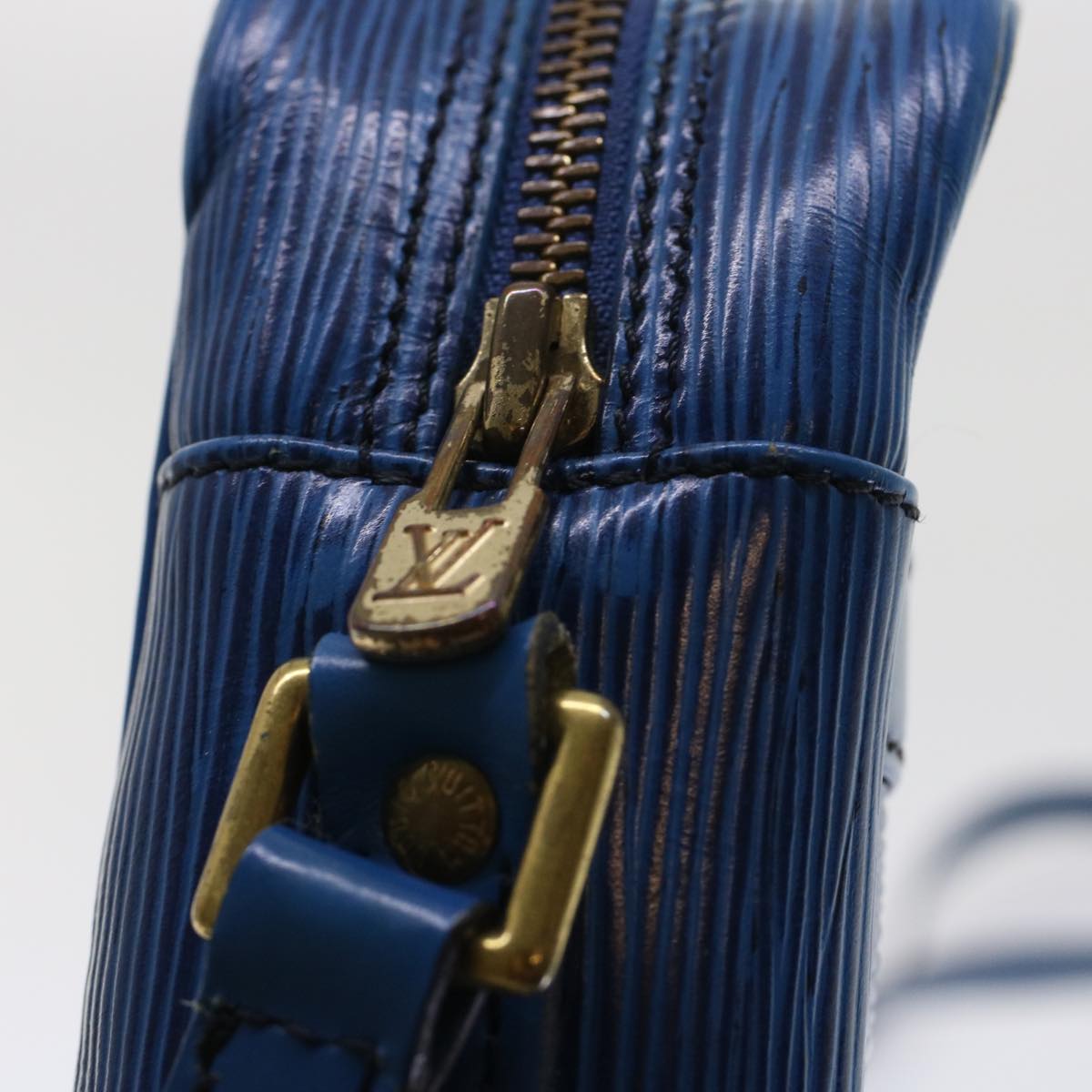 LOUIS VUITTON Epi Trocadero 27 Shoulder Bag Blue M52315 LV 48740