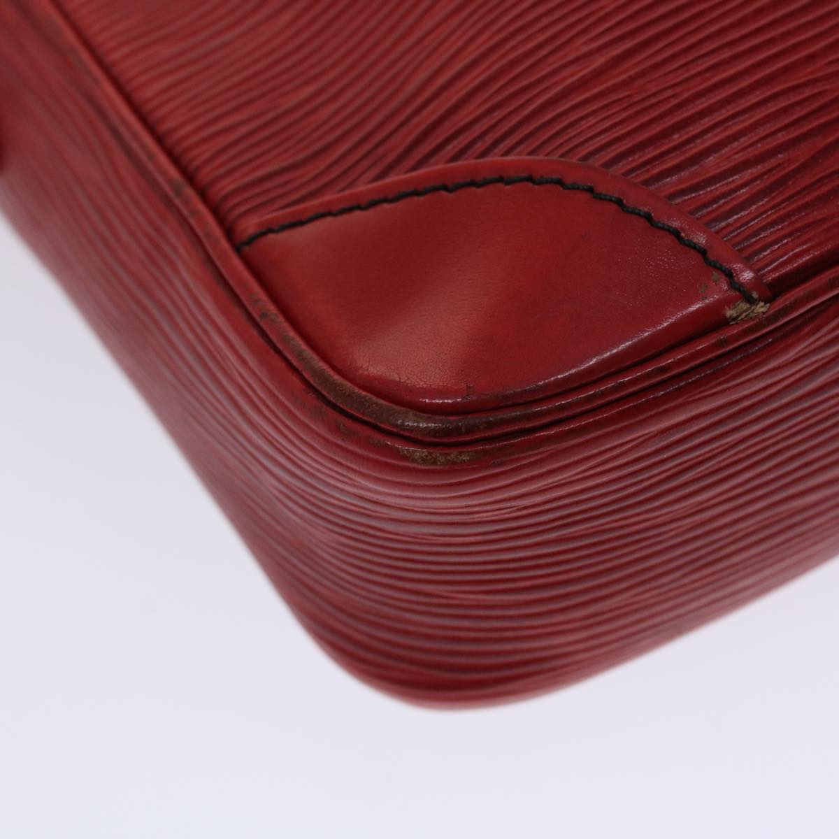 LOUIS VUITTON Epi Danube Shoulder Bag Red M45637 LV 49261