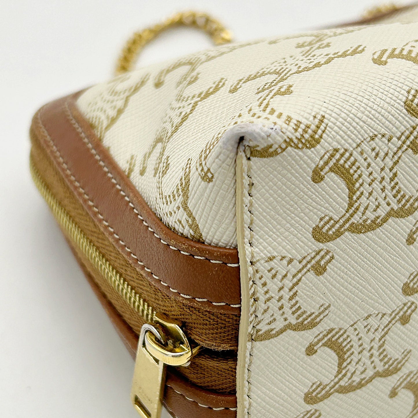 Céline Cream Celine Triomphe Clutch On Chain Crossbody Bag Leather LA41893