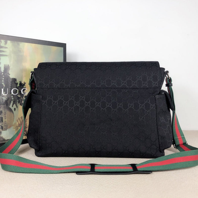 Gucci Bags - The Tote 911