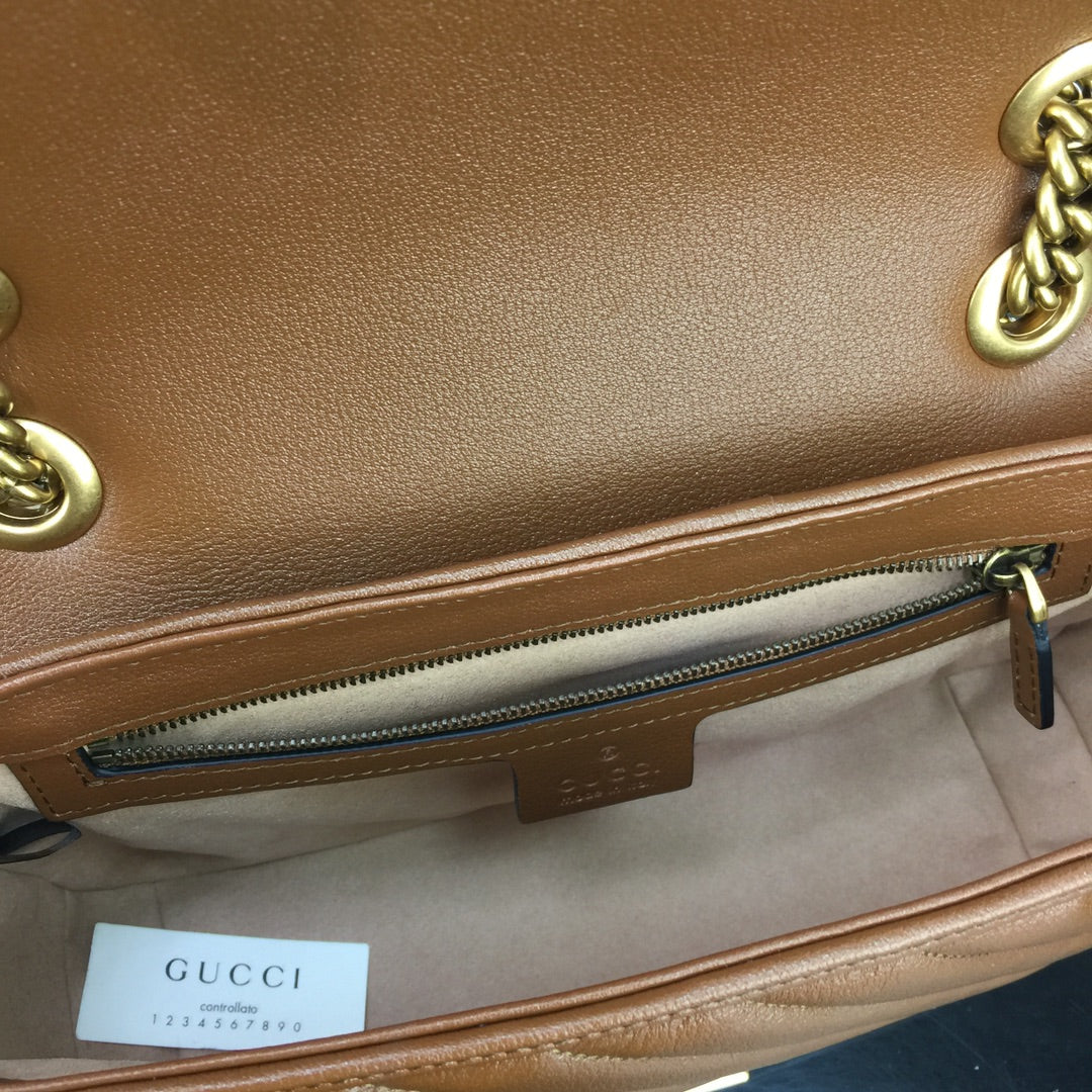BOLSA GUCCI MARMONT PEQUENA 26