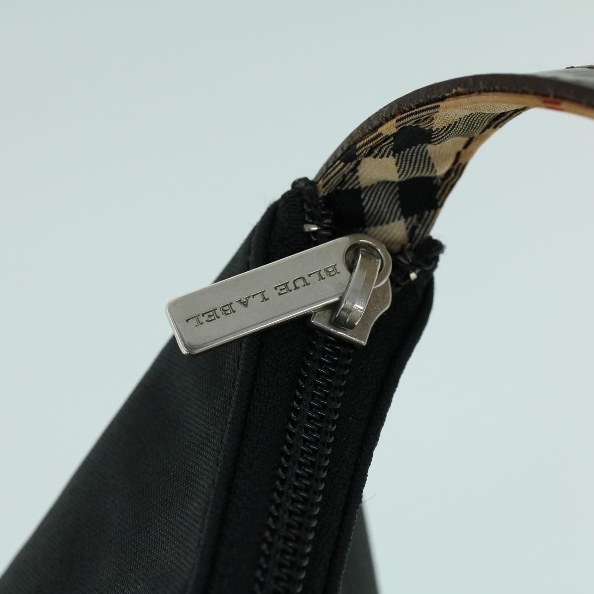 Burberry Nova Check Shoulder Bag Nylon Leather Beige Black Auth 53789