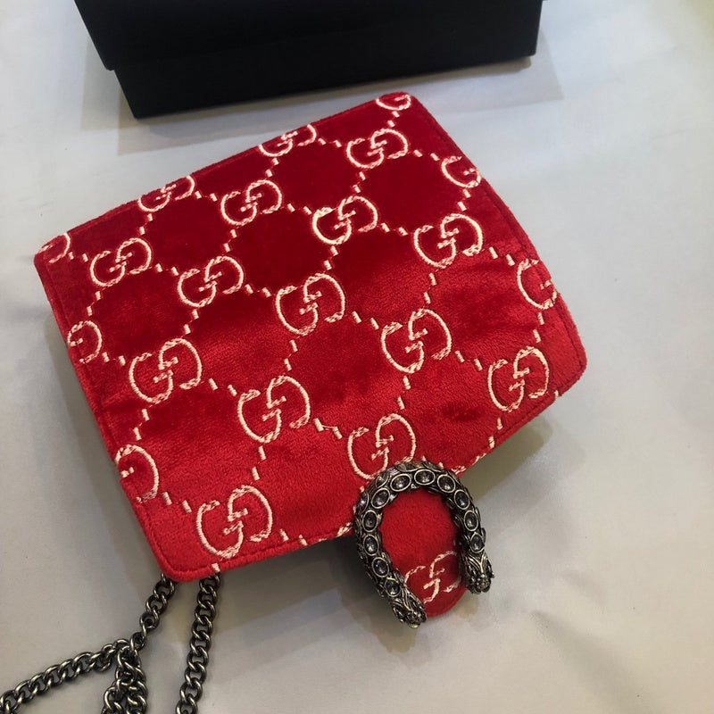 Gucci Bags - The Tote 299