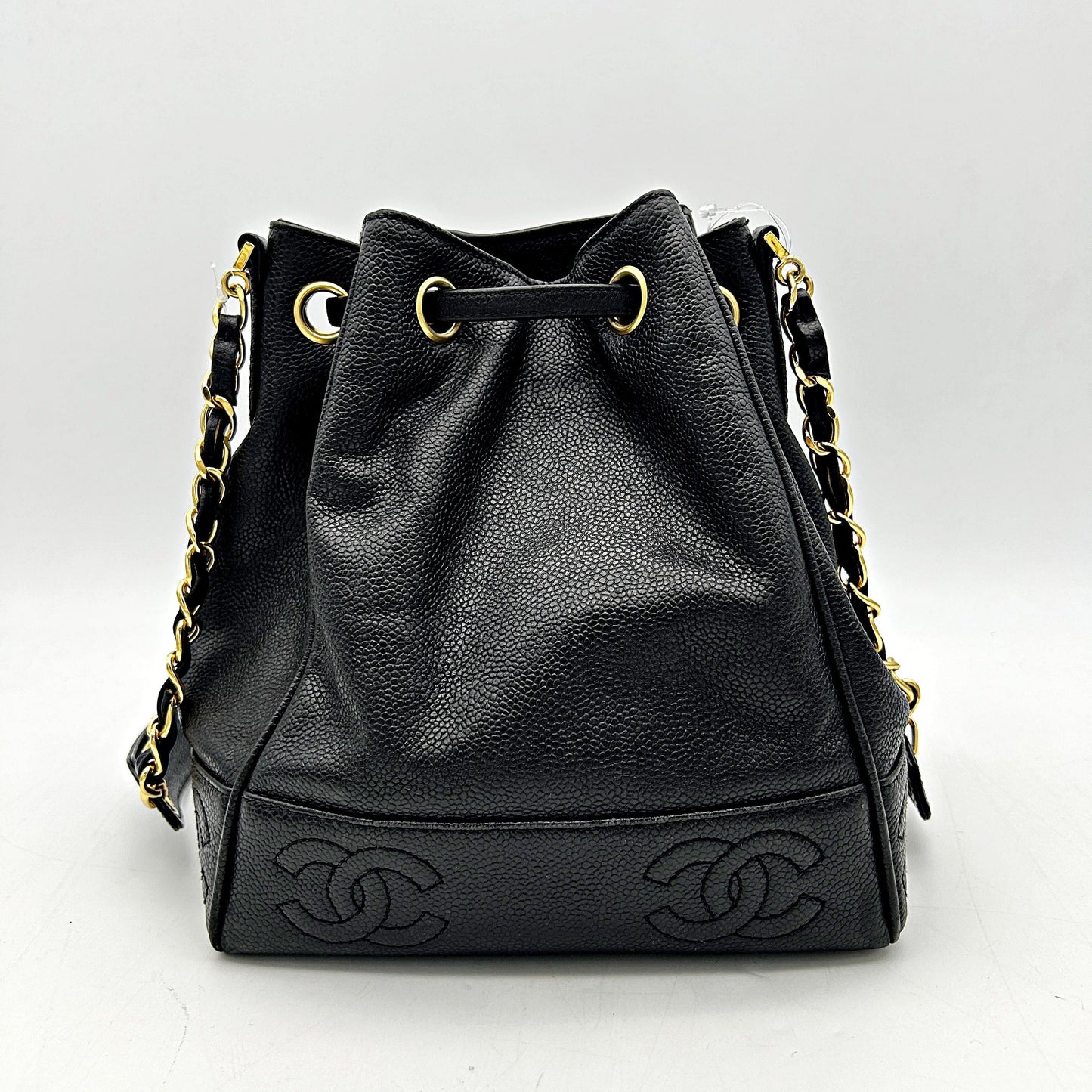 CHANEL Caviar Drawstring Shoulder Bag Black chcc