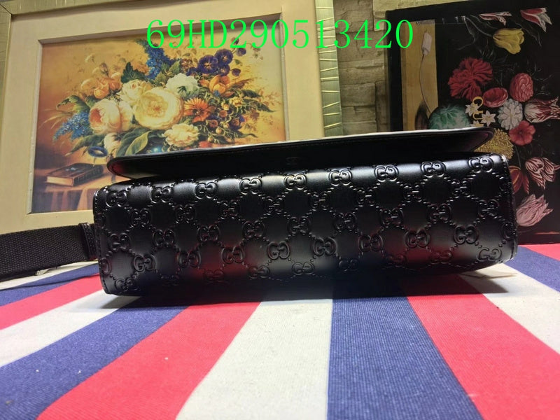 Gucci Bags - The Tote 876