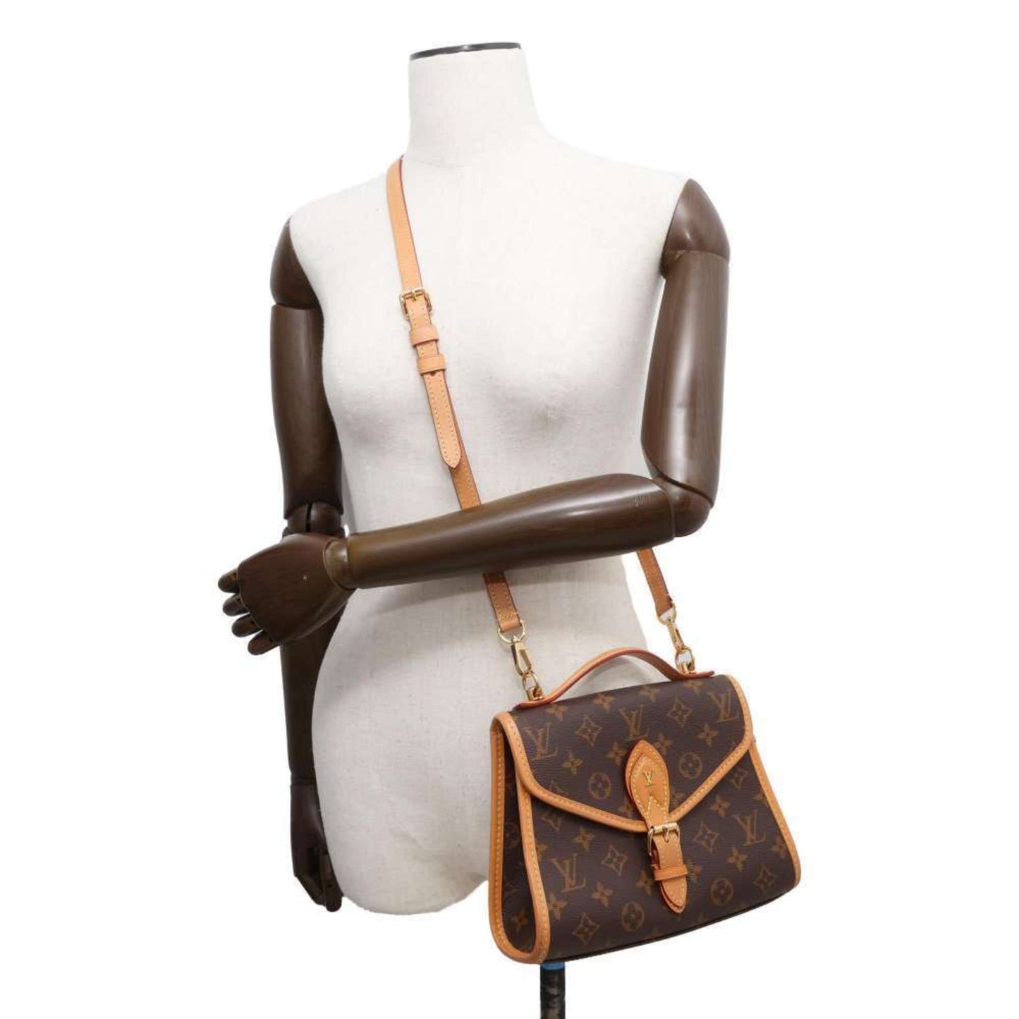 Louis Vuitton Monogram Noir Monogram Handbag Shoulder Bag