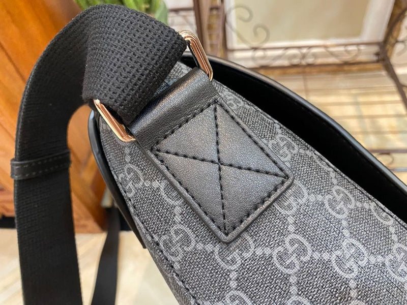 Gucci Bags - The Tote 912