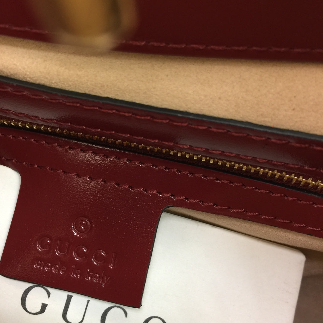 BOLSA GUCCI JACKIE 28