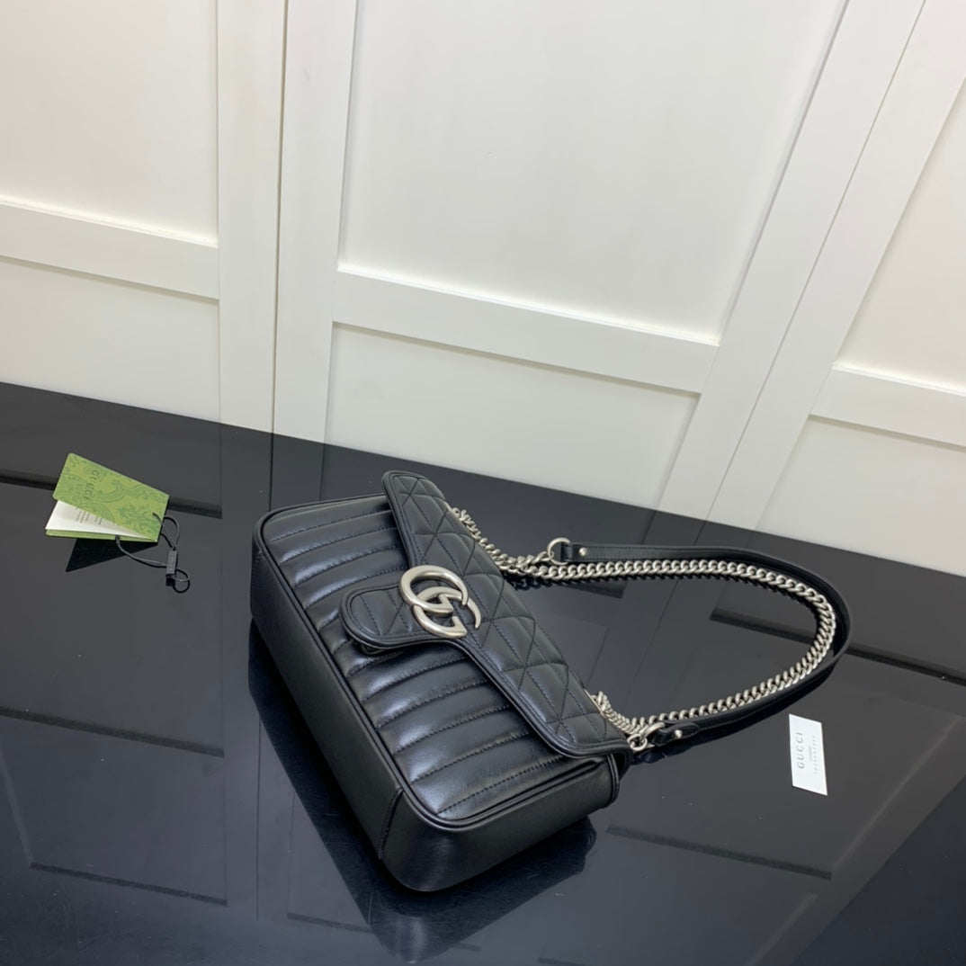 BOLSA GUCCI MARMONT PEQUENA 26