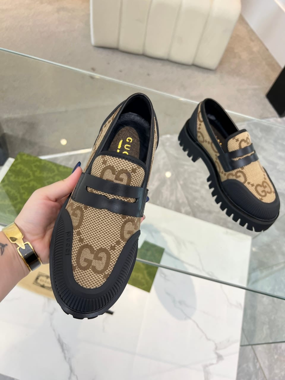 Gucci Men's loafers Shoes.