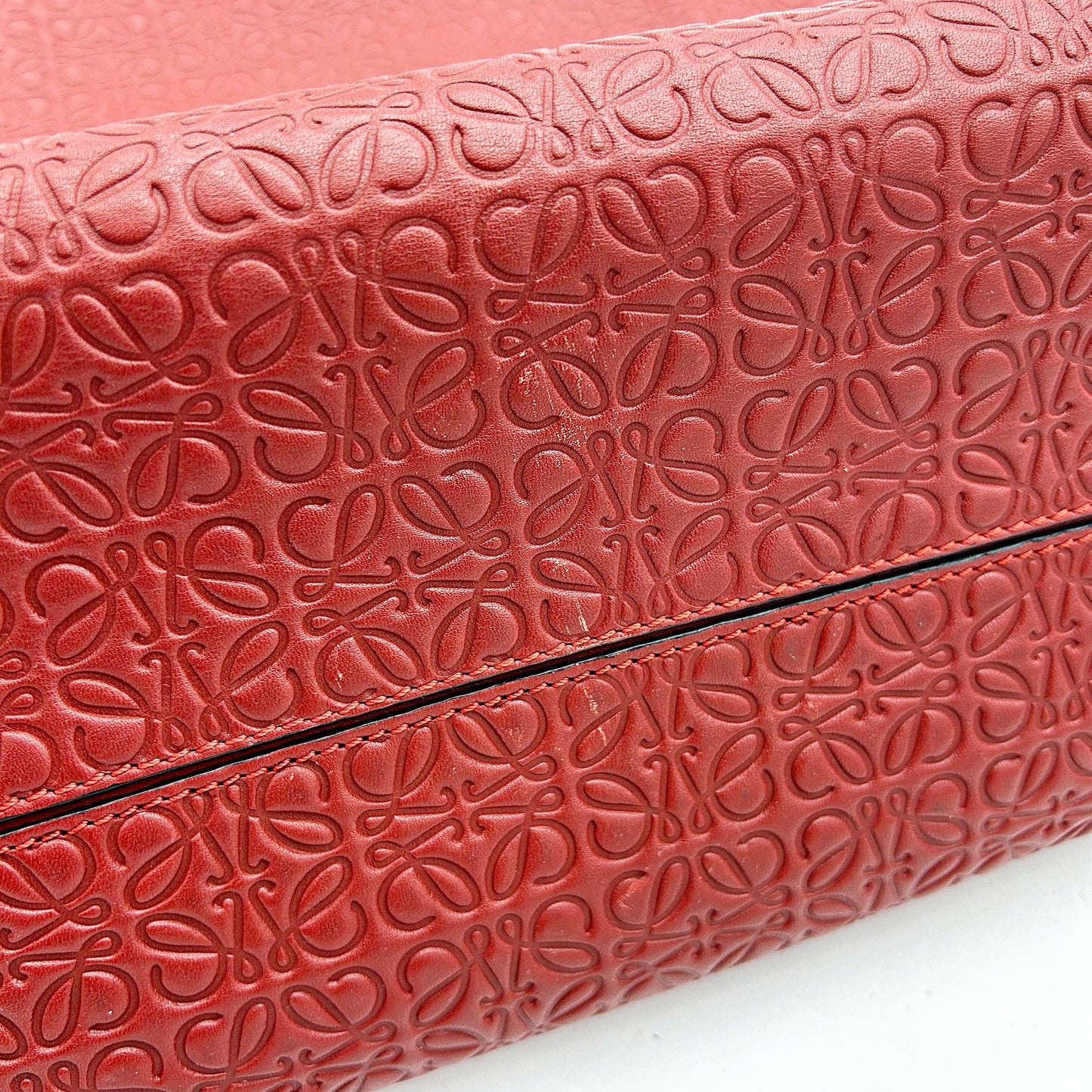 Pre-owned Loewe bolso tote de piel con anagrama rojo Roja Burdeos Cuero Becerro LA32255