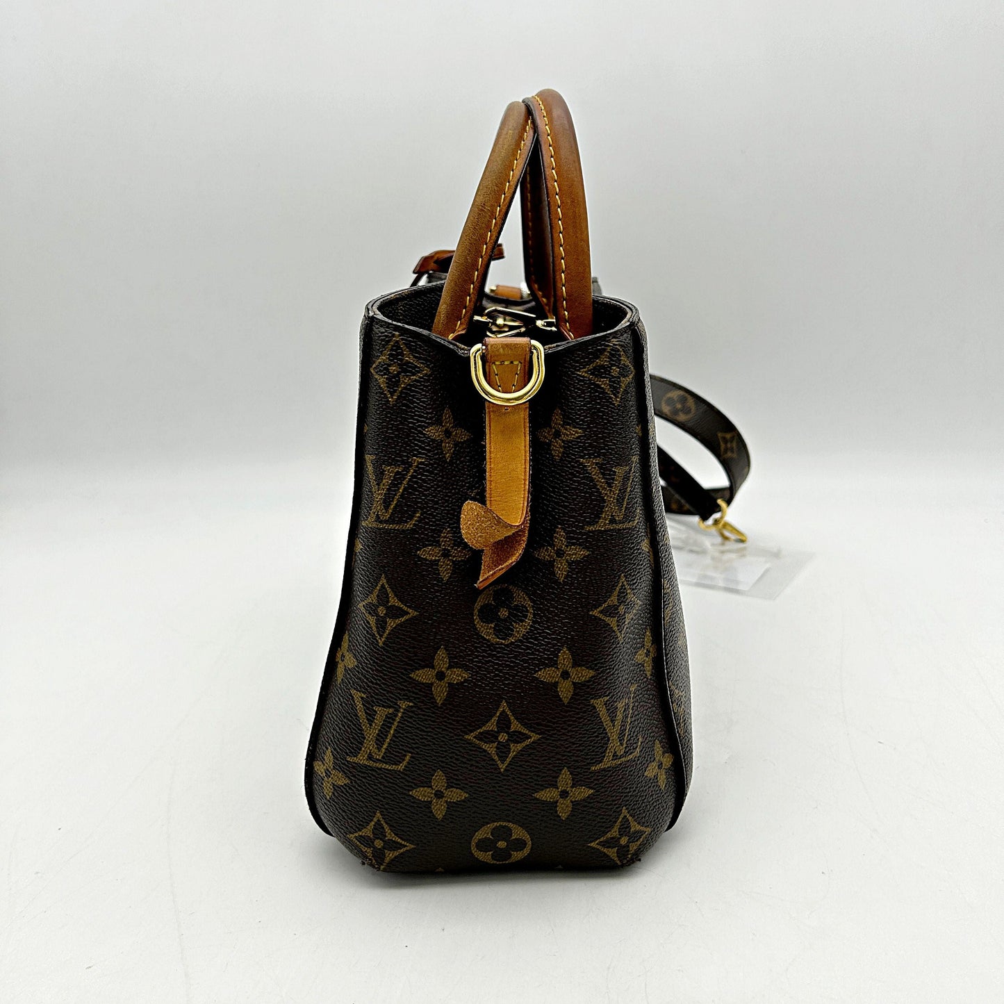 Pre-owned Louis Vuitton Montaigne MM LA17041