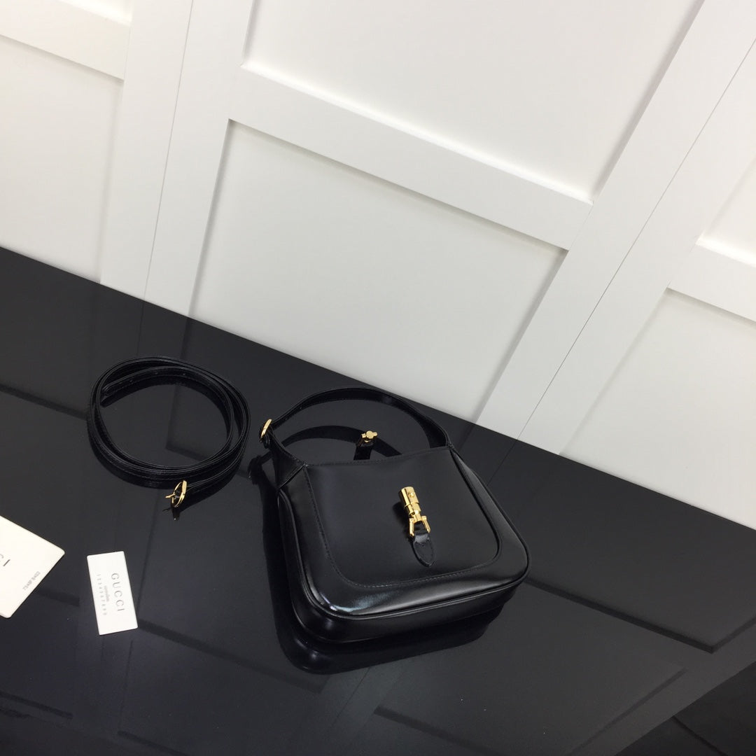 BOLSA GUCCI JACKIE MINI 19