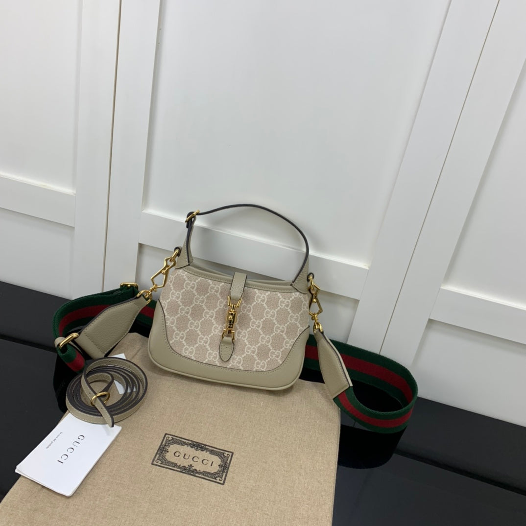 BOLSA GUCCI JACKIE MINI 19