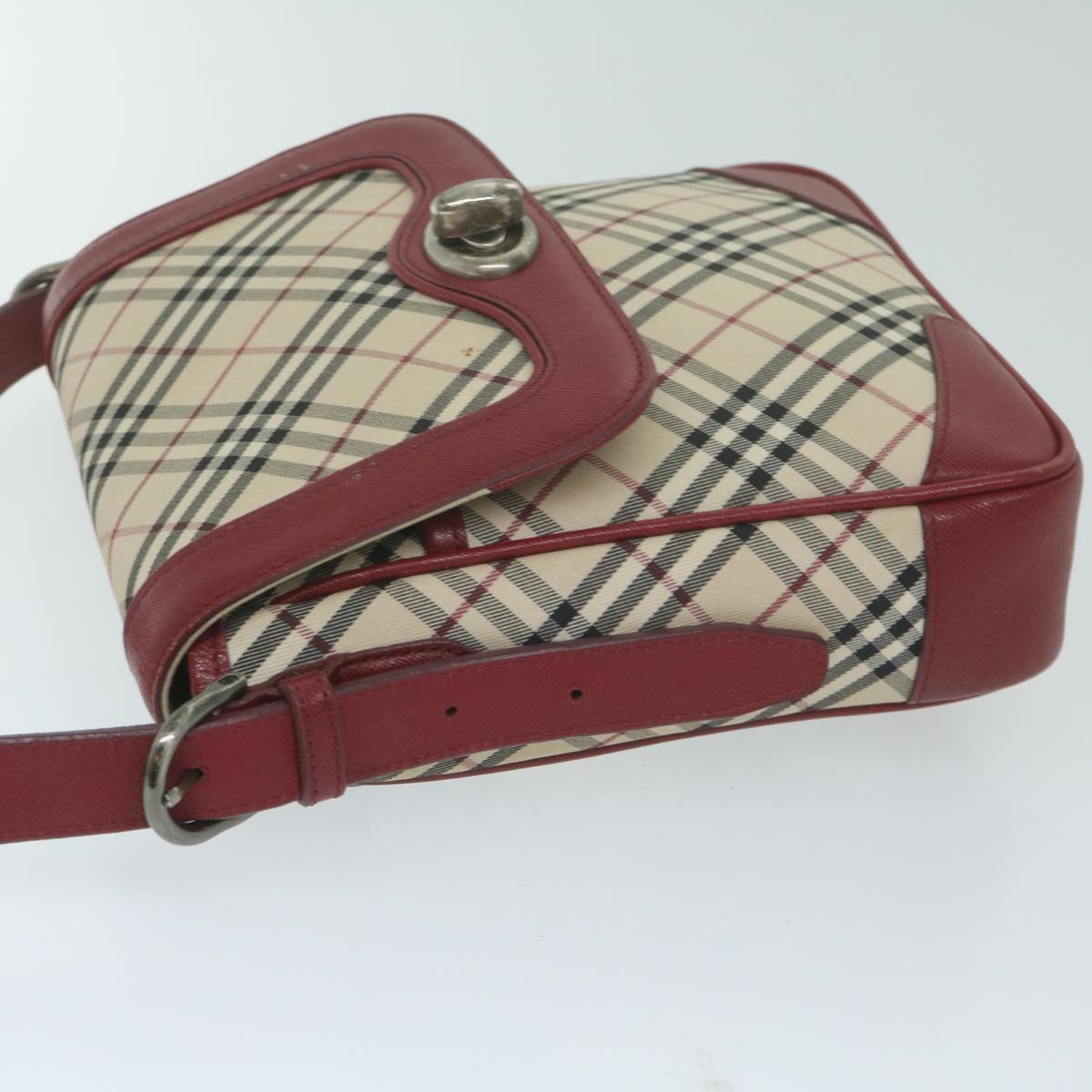 BurberrySs Nova Check Shoulder Bag Nylon Canvas Beige Red Auth 63826