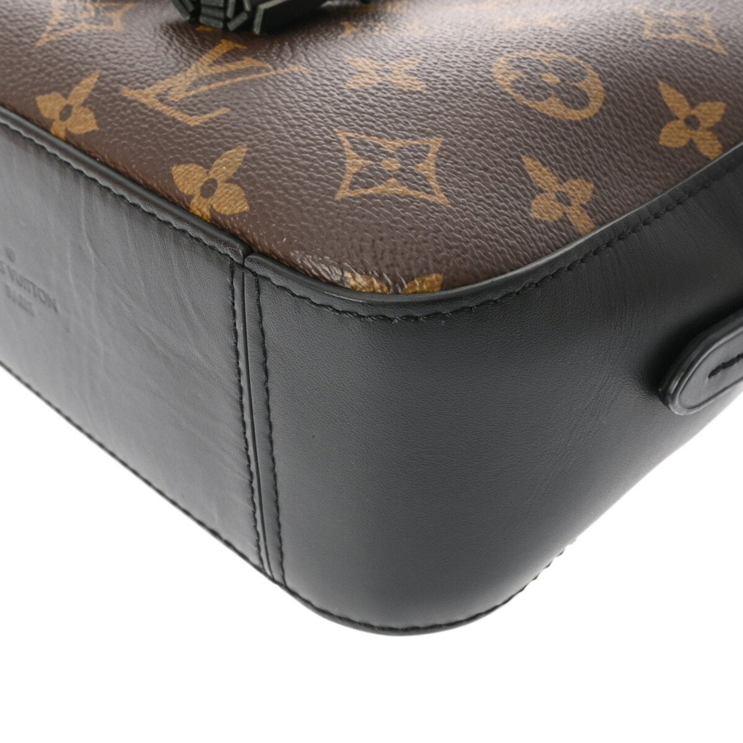 Louis Vuitton Monogram Monogram Shoulder Bag