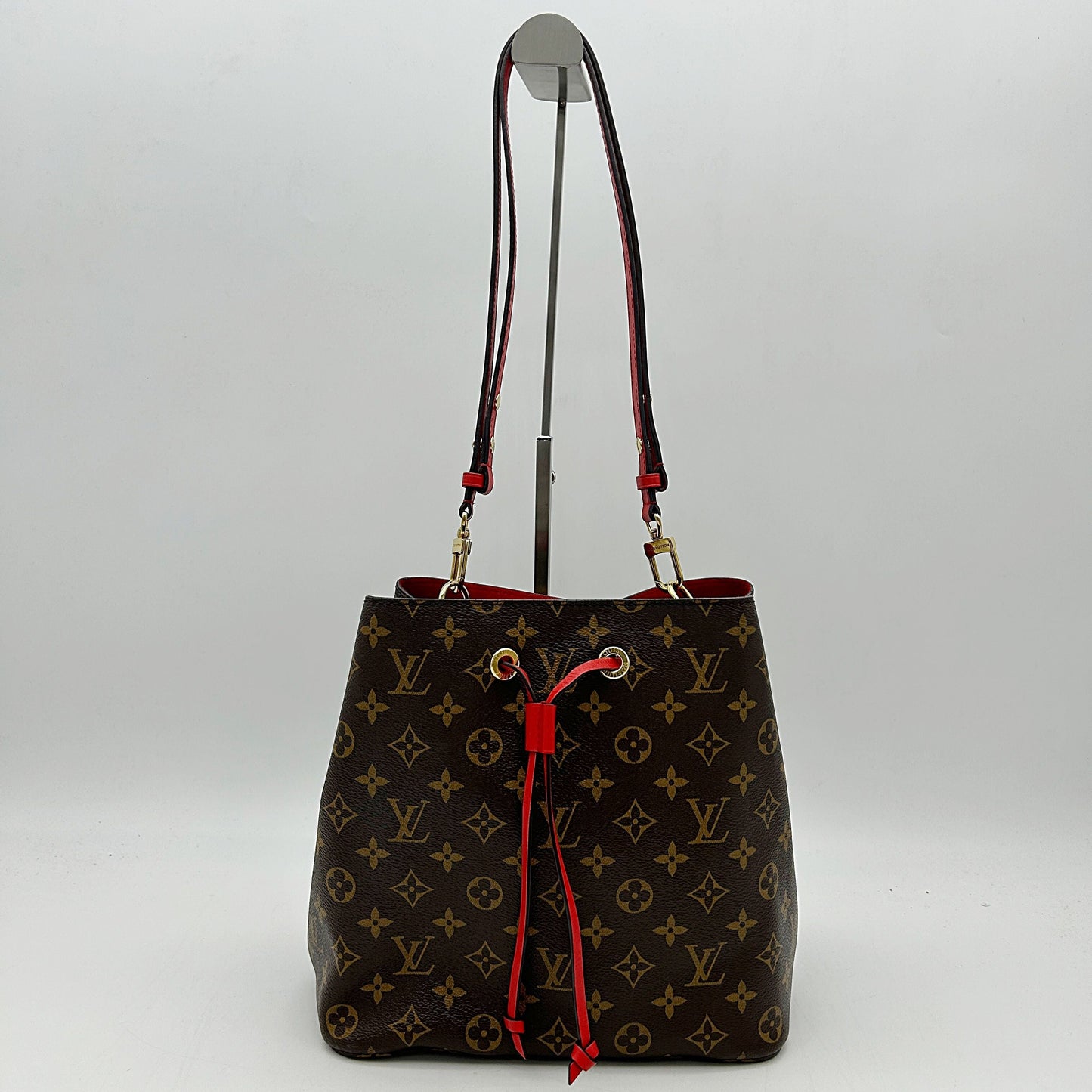 Louis Vuitton LV Monogram Néonoé MM - Brown Bucket Bags, Handbags LA27913
