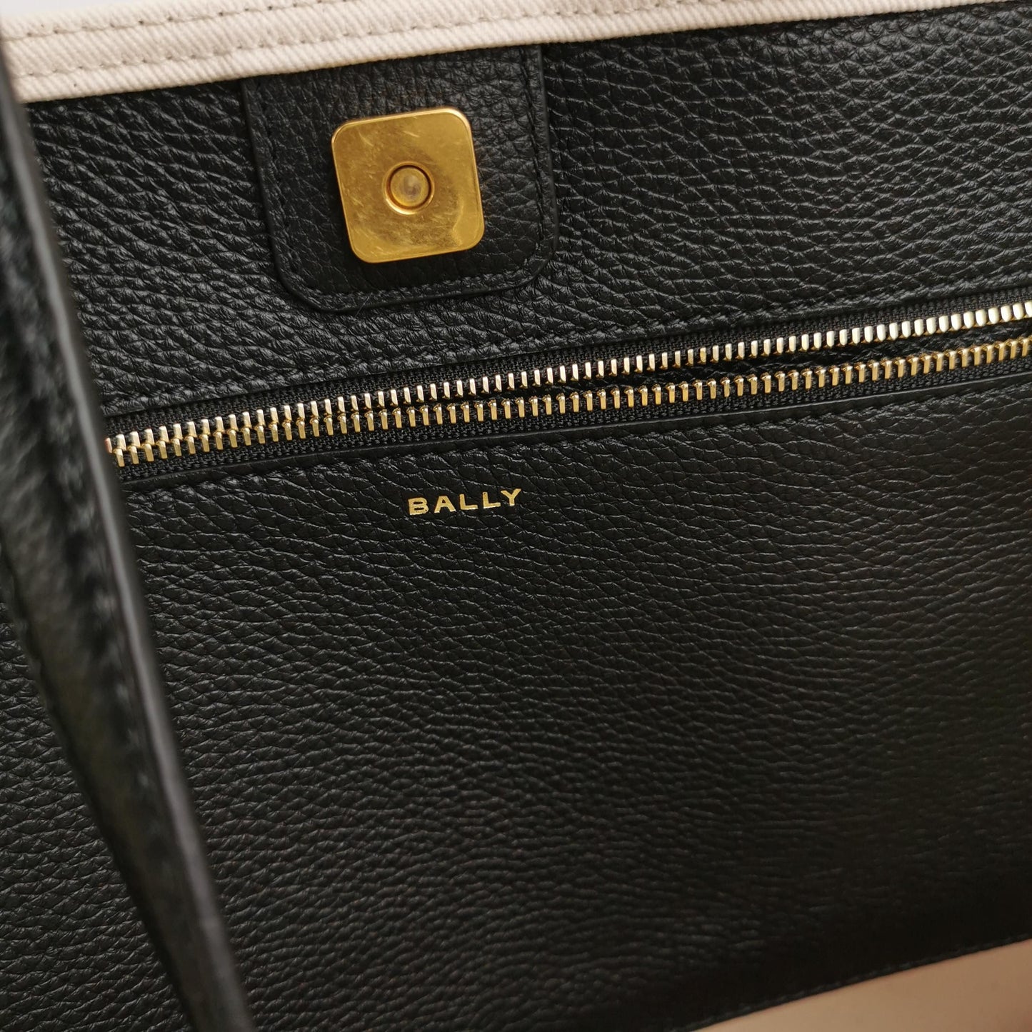 Preloved Bally Bar Leather Canvas Logo Tote Shoulder Bag 250501781173605