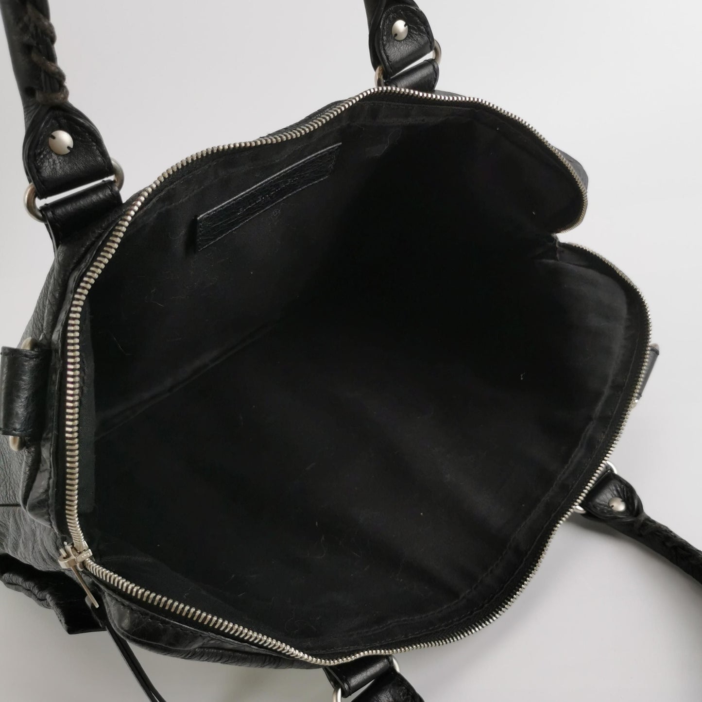 Preloved Balenciaga Waxed Leather Solid Studded Zip Mother-Daughter Crossbody Shoulder Bag 250430781173099