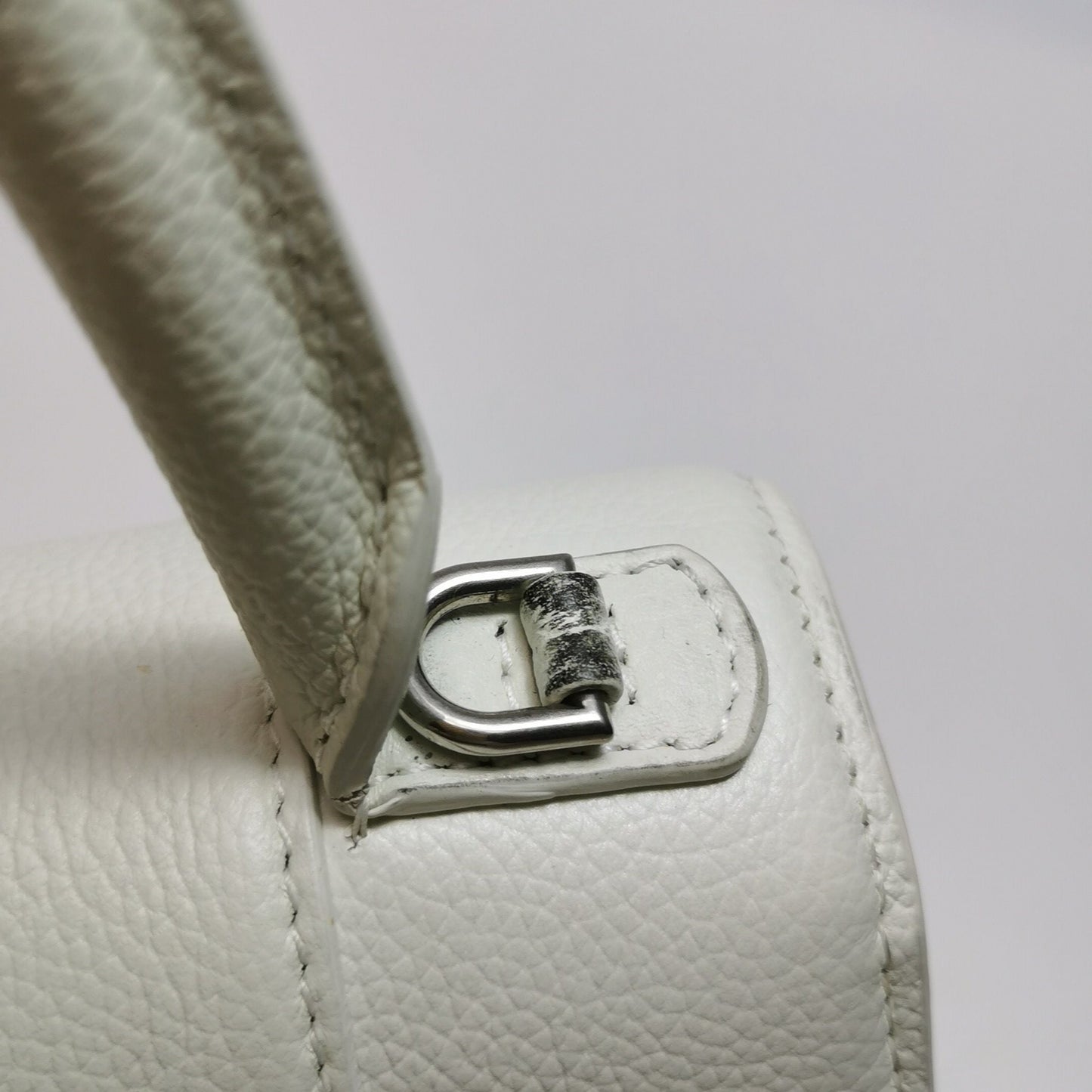 Preloved Balenciaga Hourglass Small Leather Solid Metal B Buckle Crossbody Shoulder Bag 250501781174287
