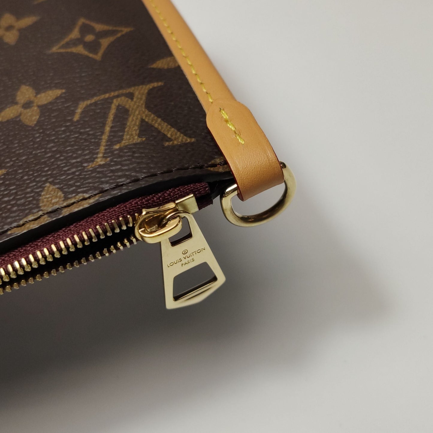 Louis Vuitton Carry All Small Monogram Print Shoulder Bag with Chip 250501781173815