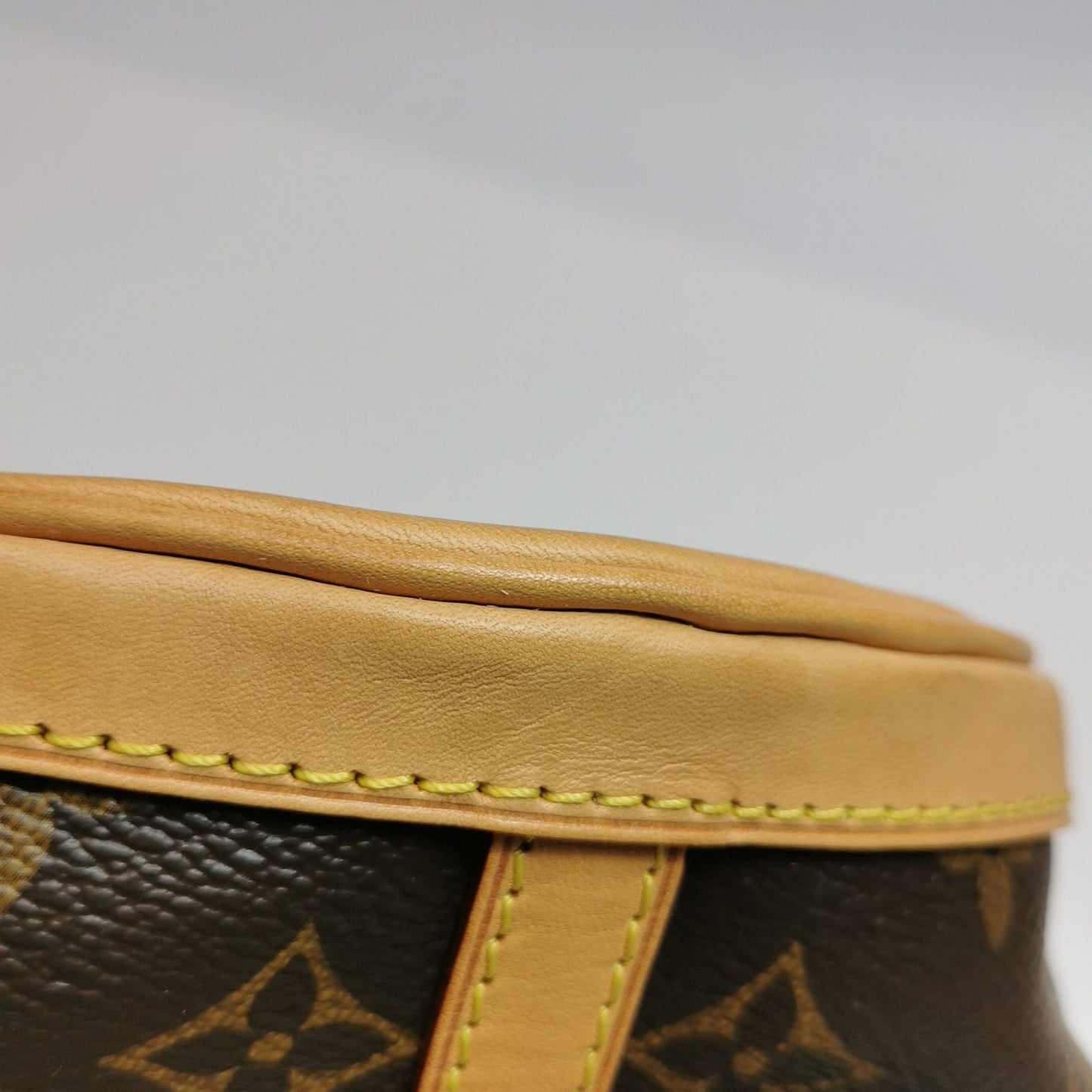 Louis Vuitton Duffle Fries Bag Monogram Print S-lock Lock Crossbody Shoulder Bag Chip Version 250504781177297