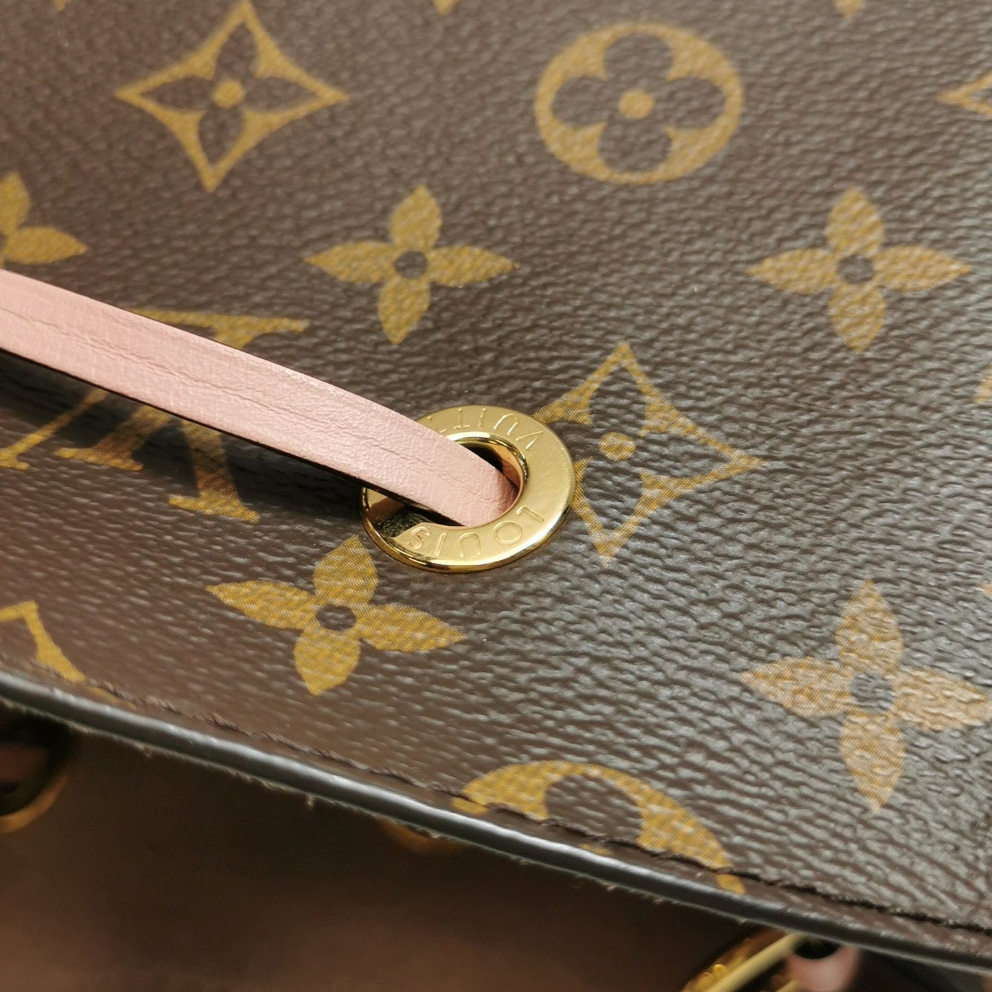 Louis Vuitton NÉONOÉ Medium Monogram Canvas Drawstring Shoulder Bag 250503781176405