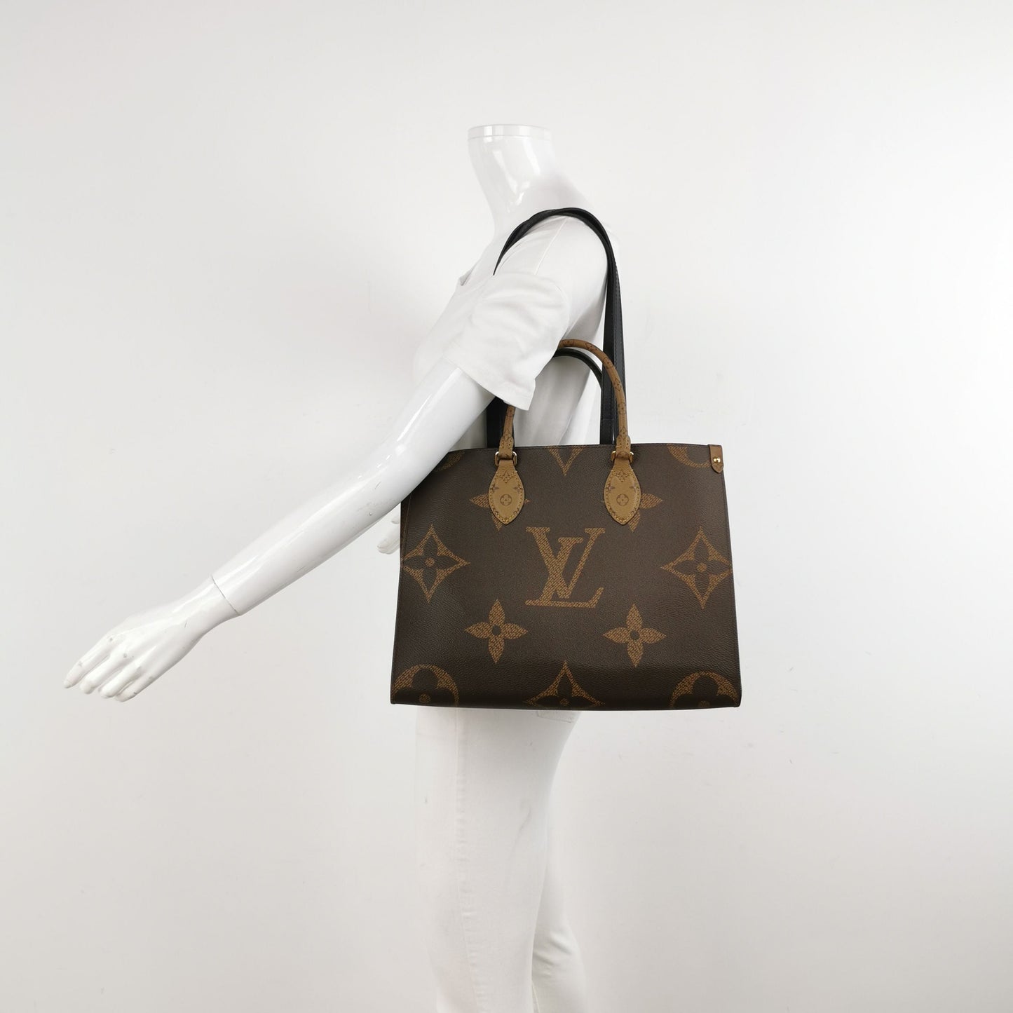 Louis Vuitton Onthego Medium Gaint Monogram Tote Shoulder Bag Microchip 250502781175796