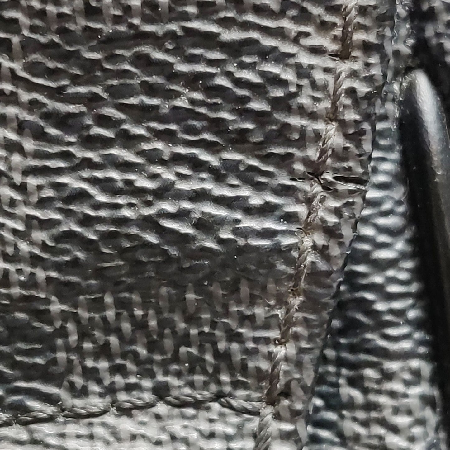 Louis Vuitton District Leather Checkered Flap Shoulder Bag 250514781191624