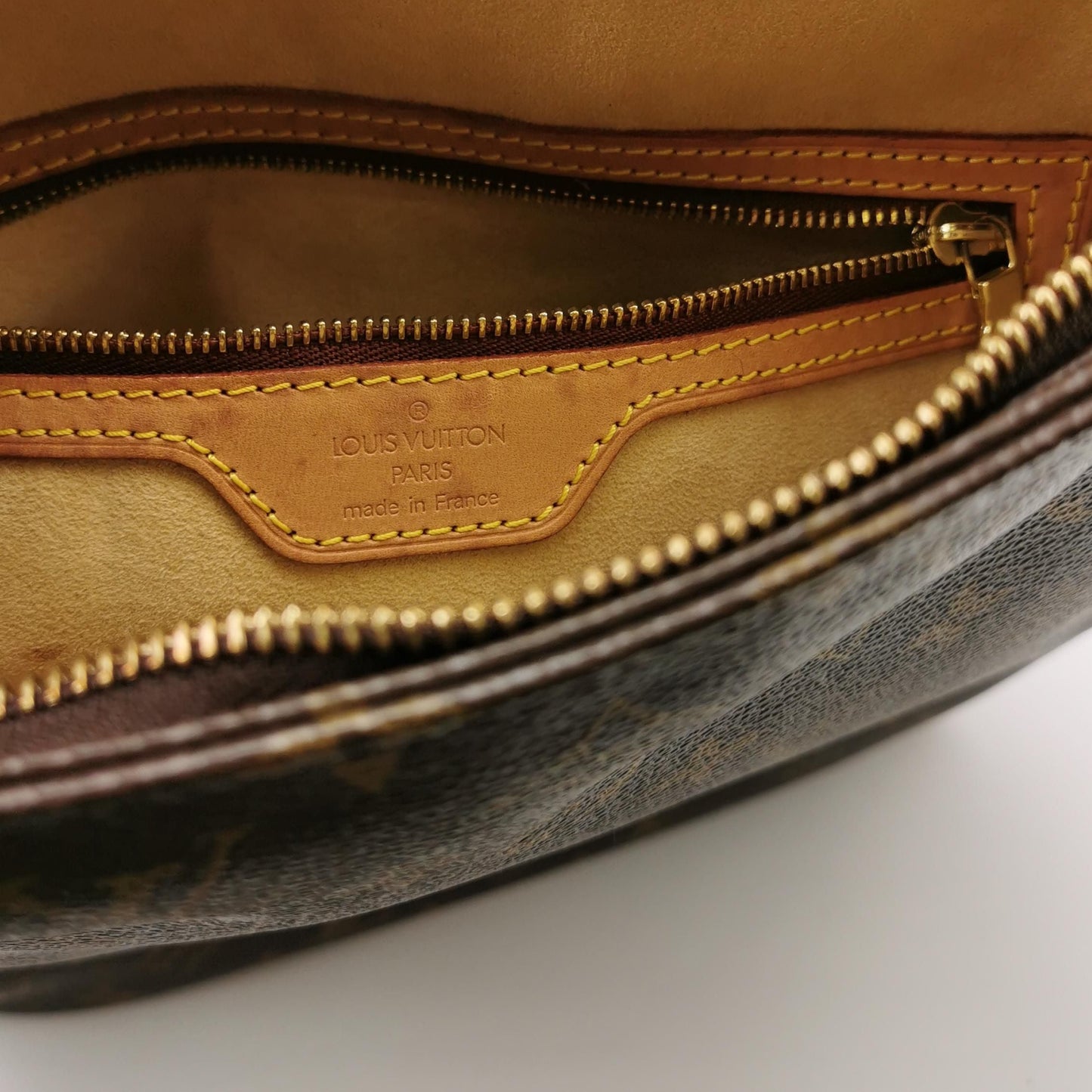 Louis Vuitton Looping Large Monogram Print Shoulder Bag 24122378993577