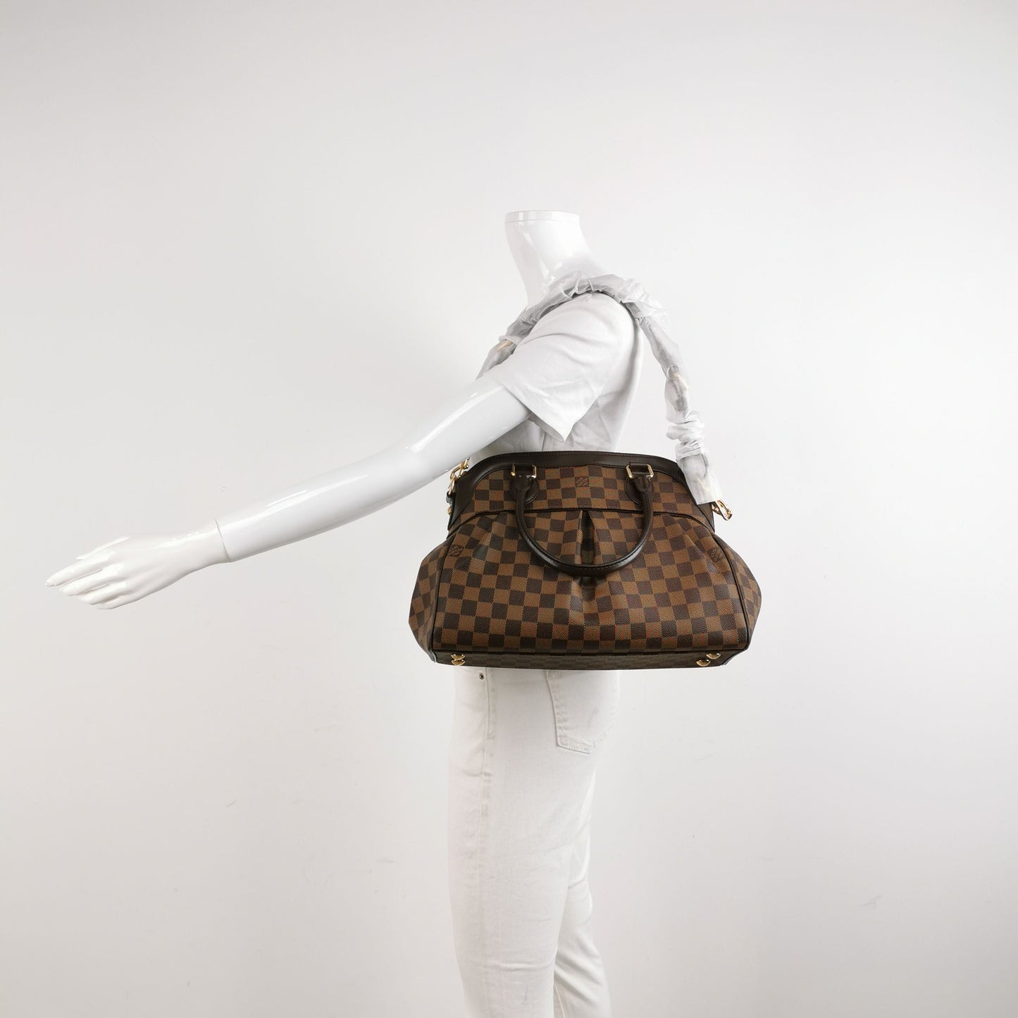 Louis Vuitton Trevi Leather Checkered Pleated Shoulder Bag 24121078978257