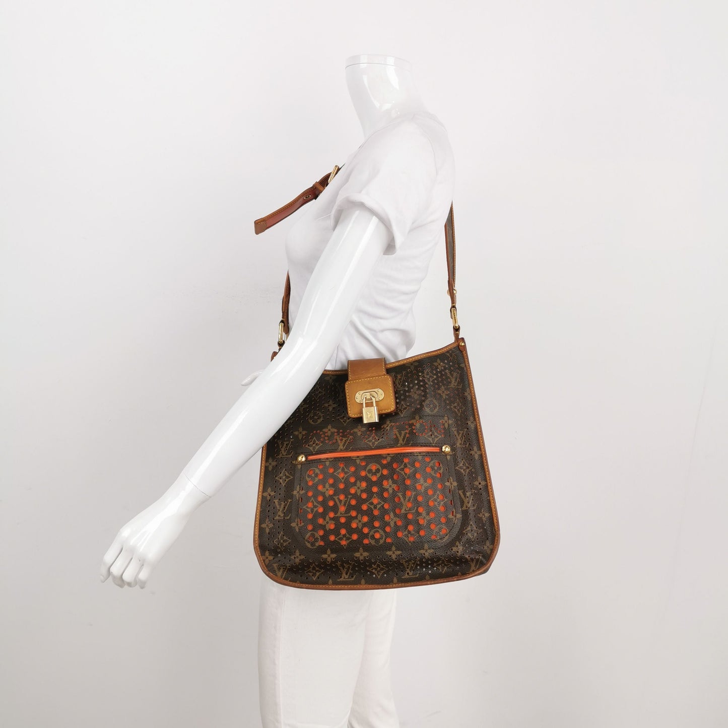 Louis Vuitton Vegetable Tanned Leather Monogram Crossbody Shoulder Bag 24121478982749