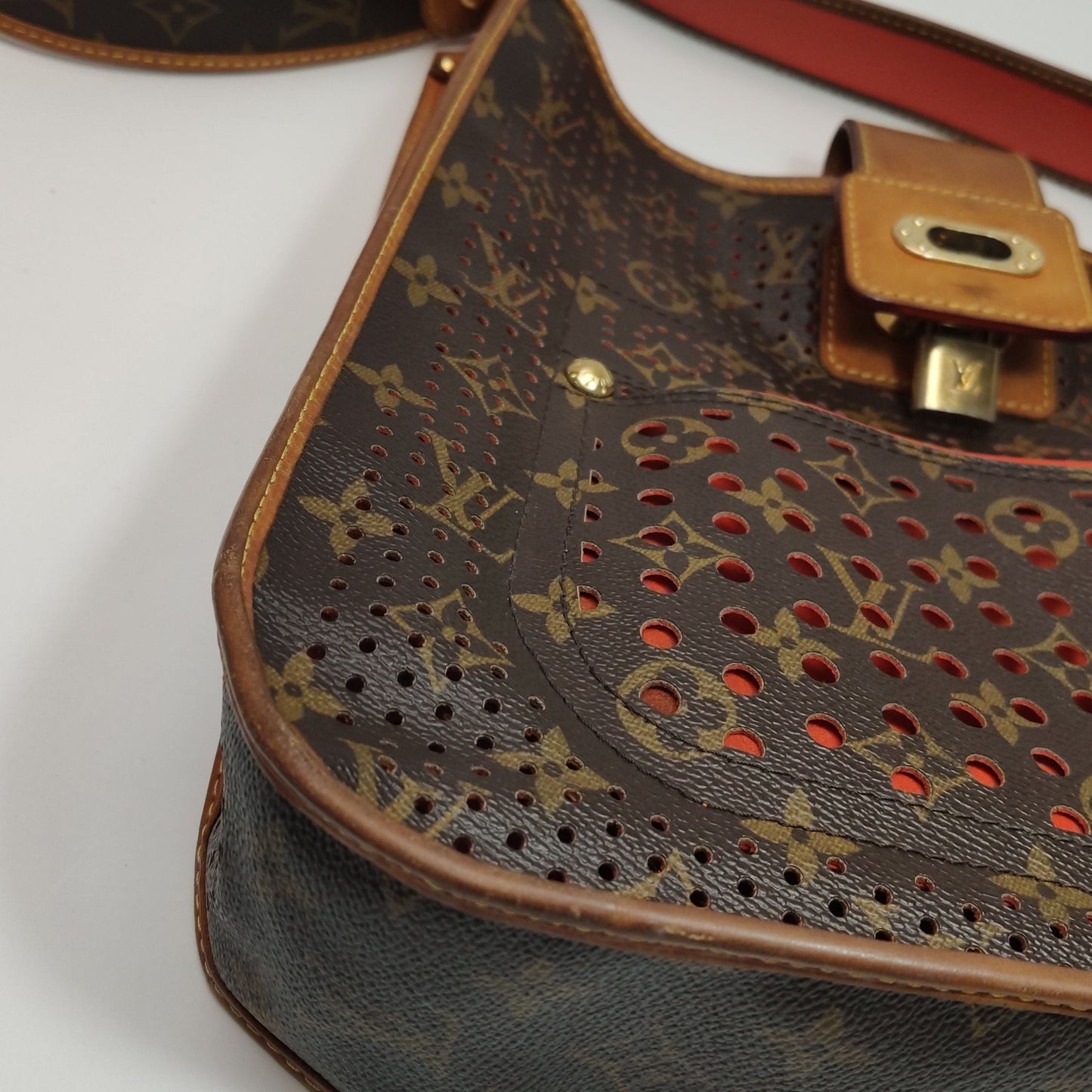 Louis Vuitton Vegetable Tanned Leather Monogram Crossbody Shoulder Bag 24121478982749