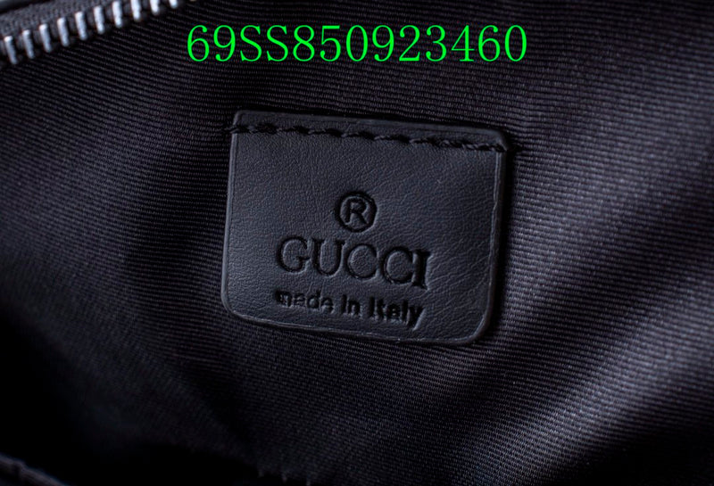 Gucci Bags - The Tote 1104