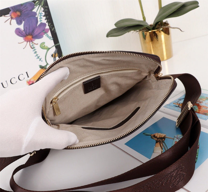 Gucci Bags - The Tote 899
