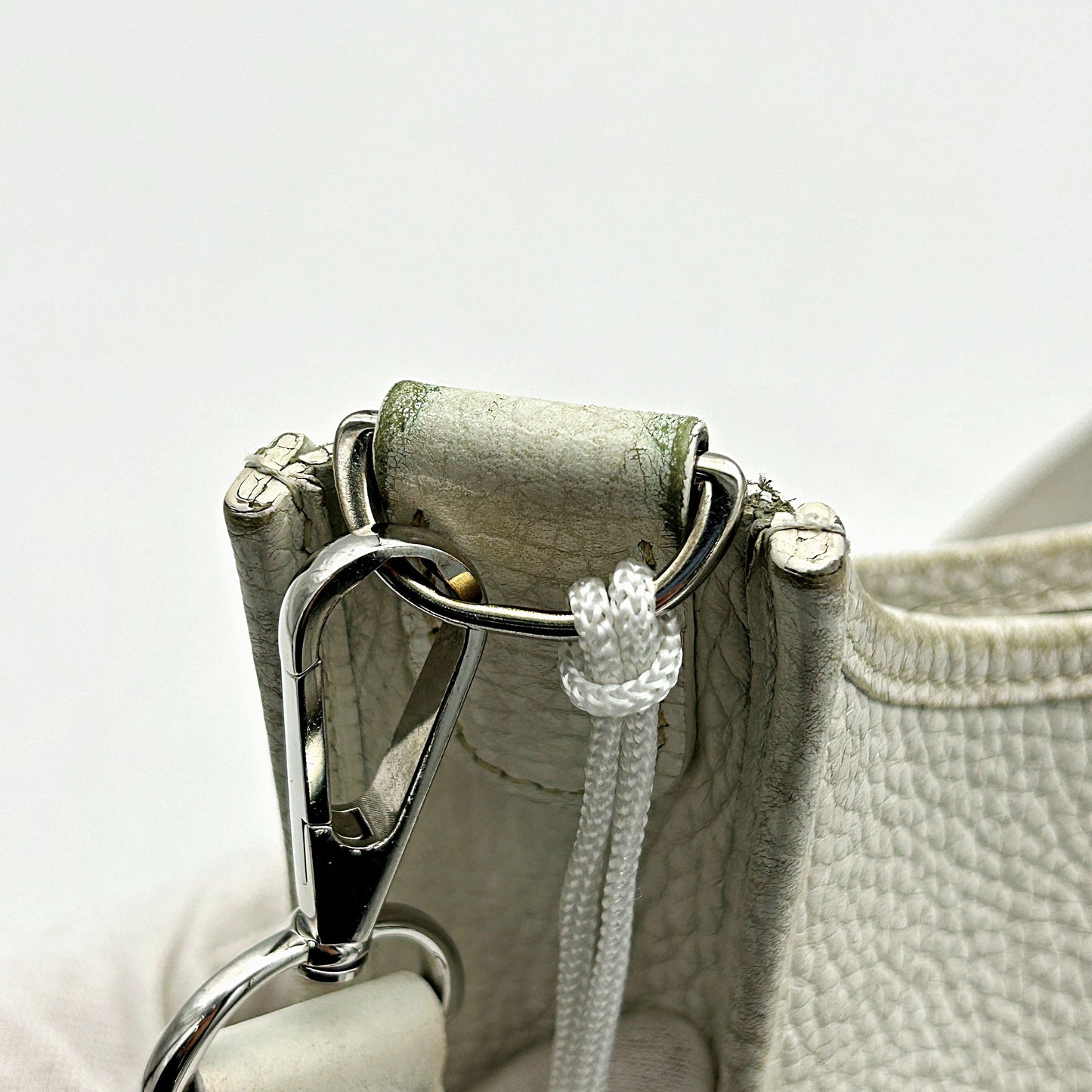 HERMES Taurillon Clemence Evelyne III PM Gris Perle Bleu Lin LA28861