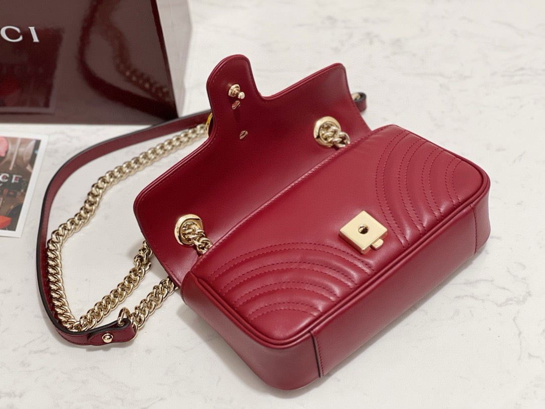 BOLSA GUCCI MARMONT MINI 22