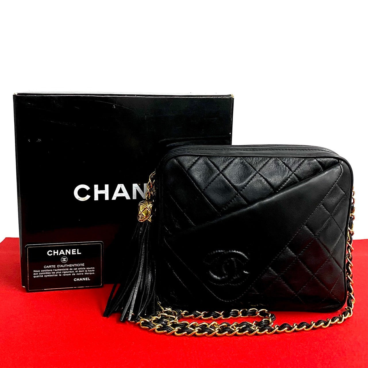 CHANEL Shoulder Bag lambskin black Matrasse