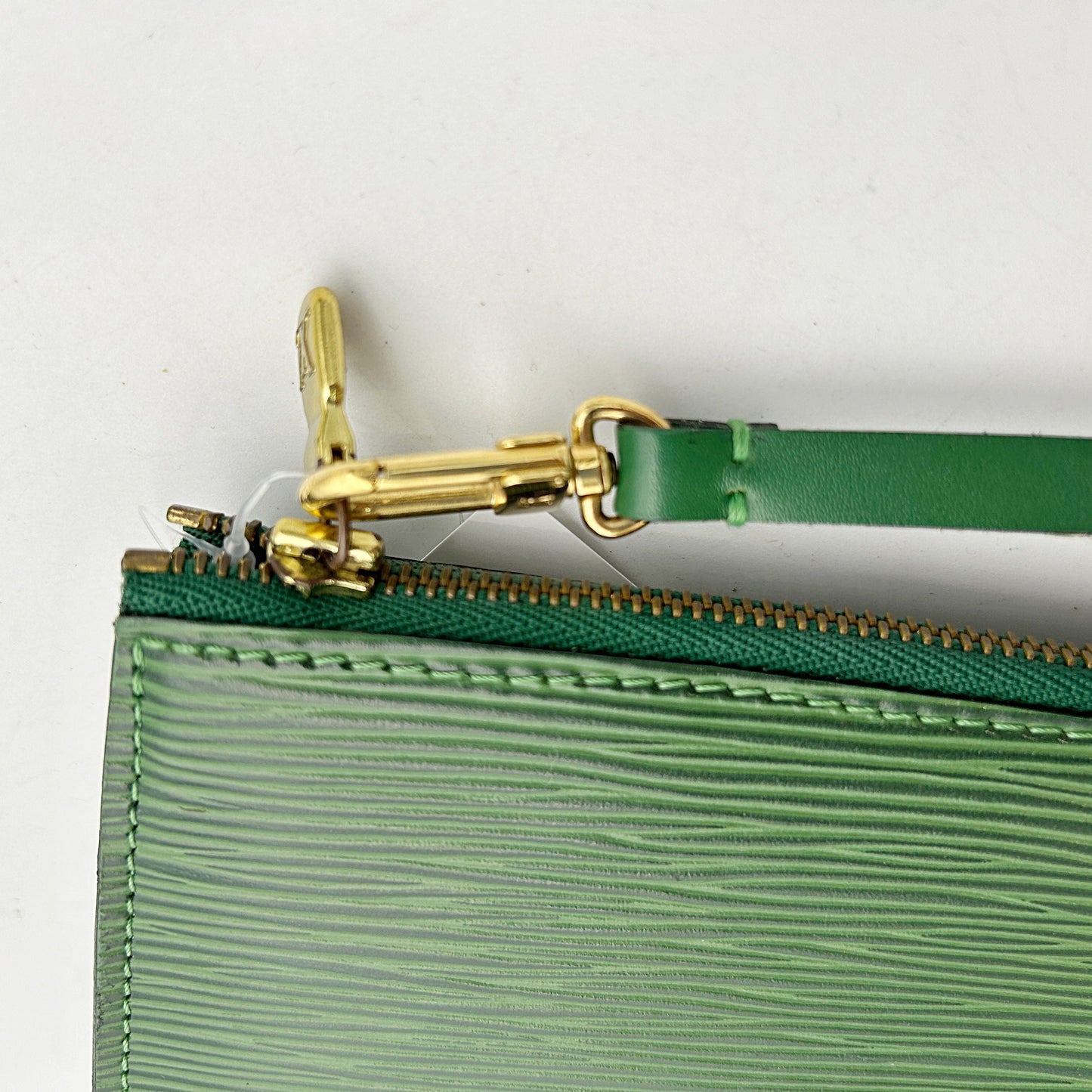 Louis Vuitton Epi Leather Pochette Accessoires Vintage - Green Shoulder Bags, Handbags lv8826ej