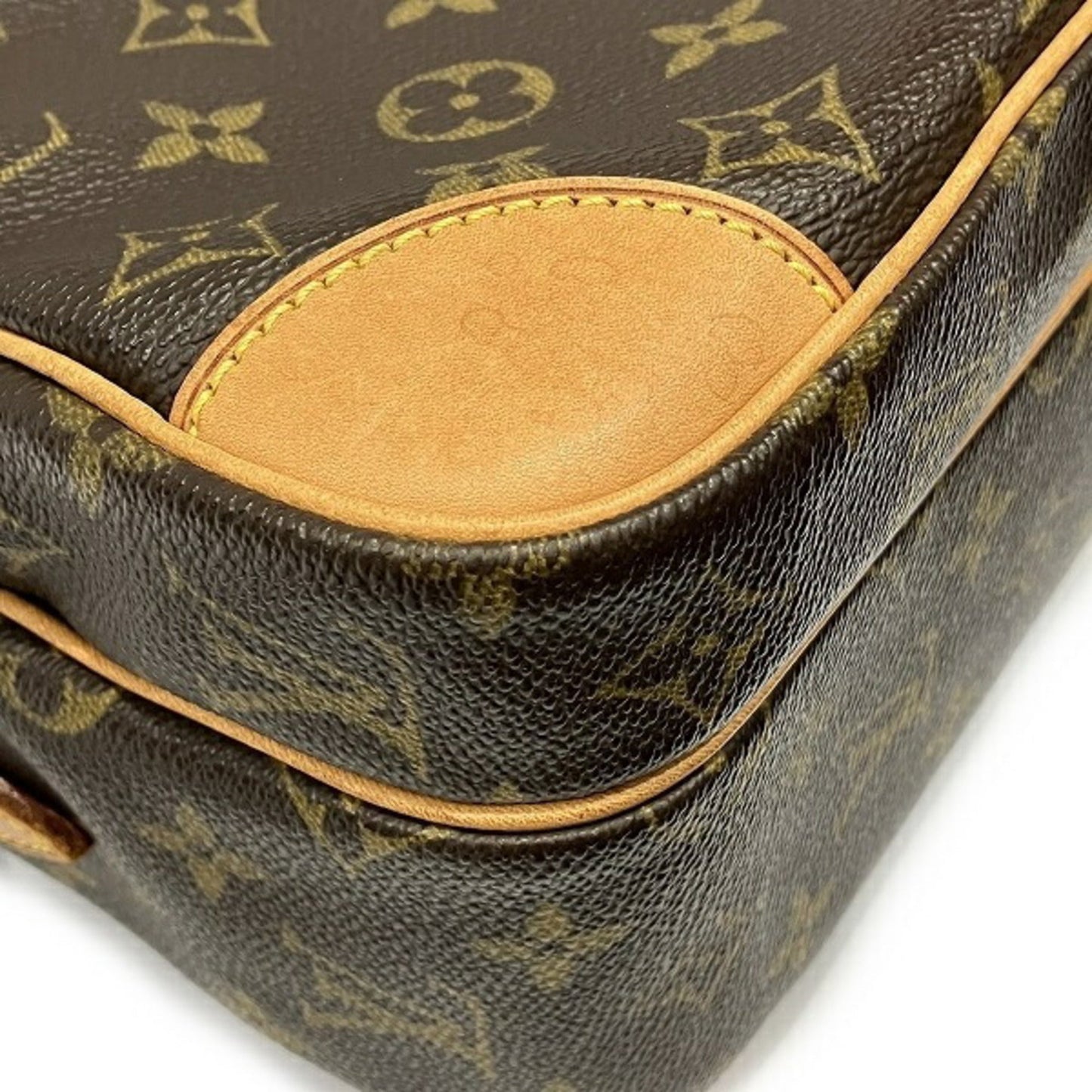 Louis Vuitton Monogram Monogram Shoulder Bag