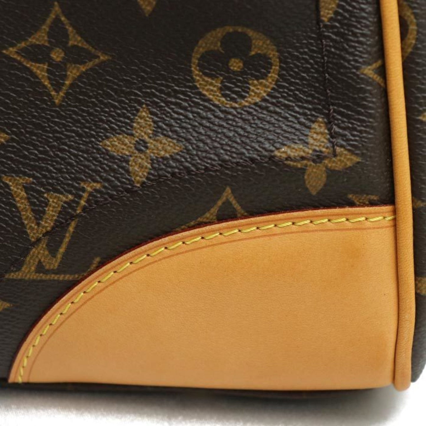 Louis Vuitton Shoulder Bag