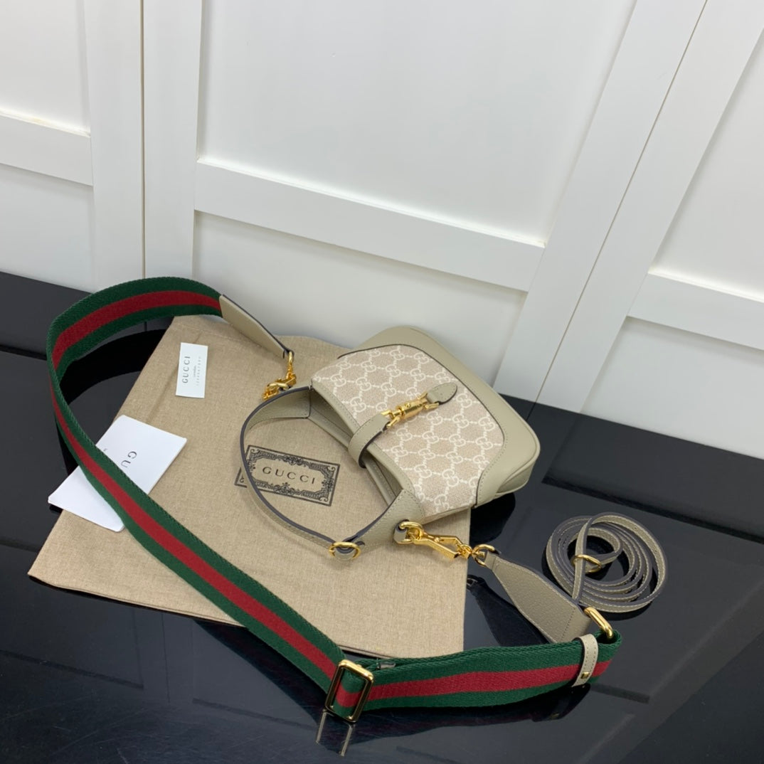 BOLSA GUCCI JACKIE MINI 19
