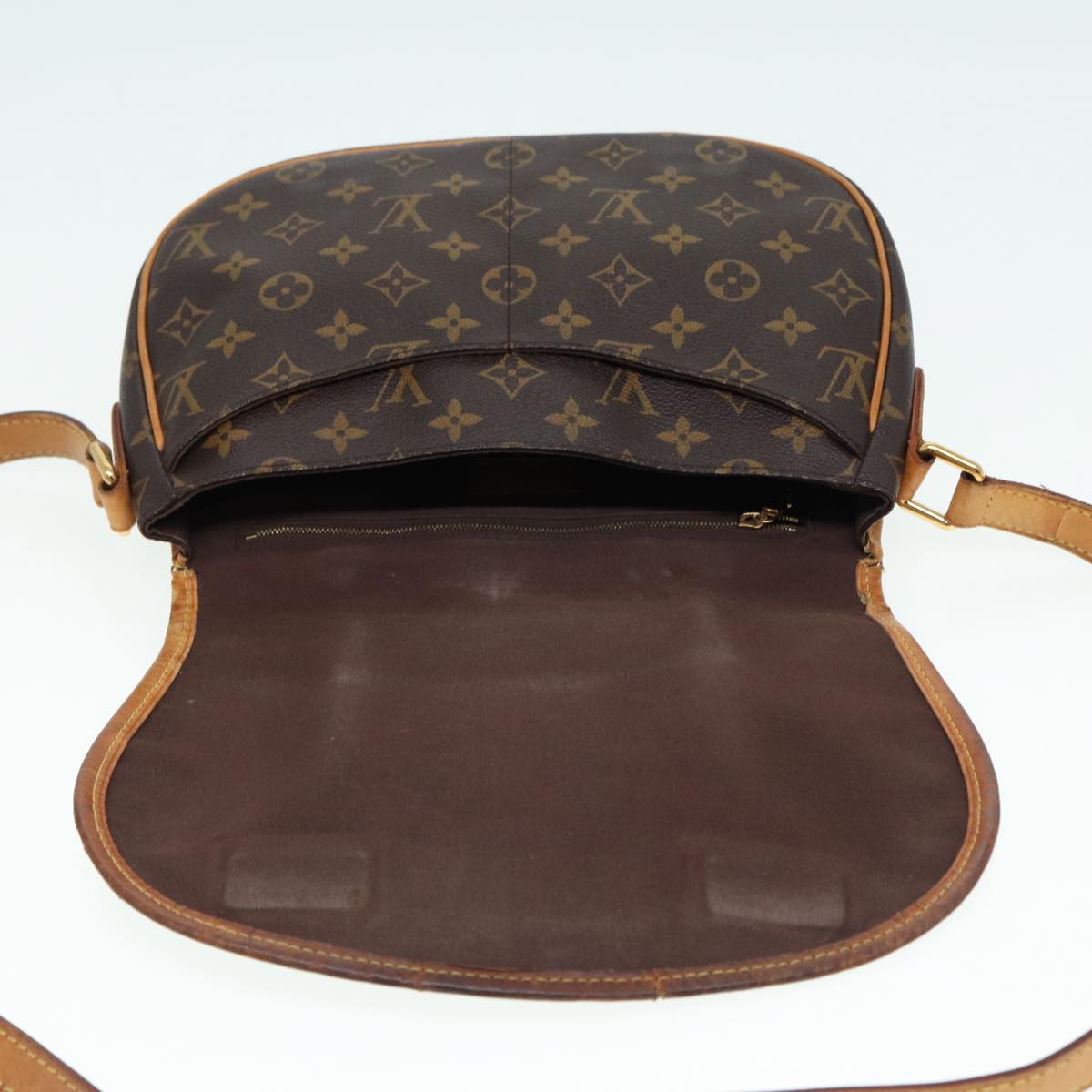 LOUIS VUITTON Monogram Menilmontant PM Shoulder Bag M40474 LV Auth 84503