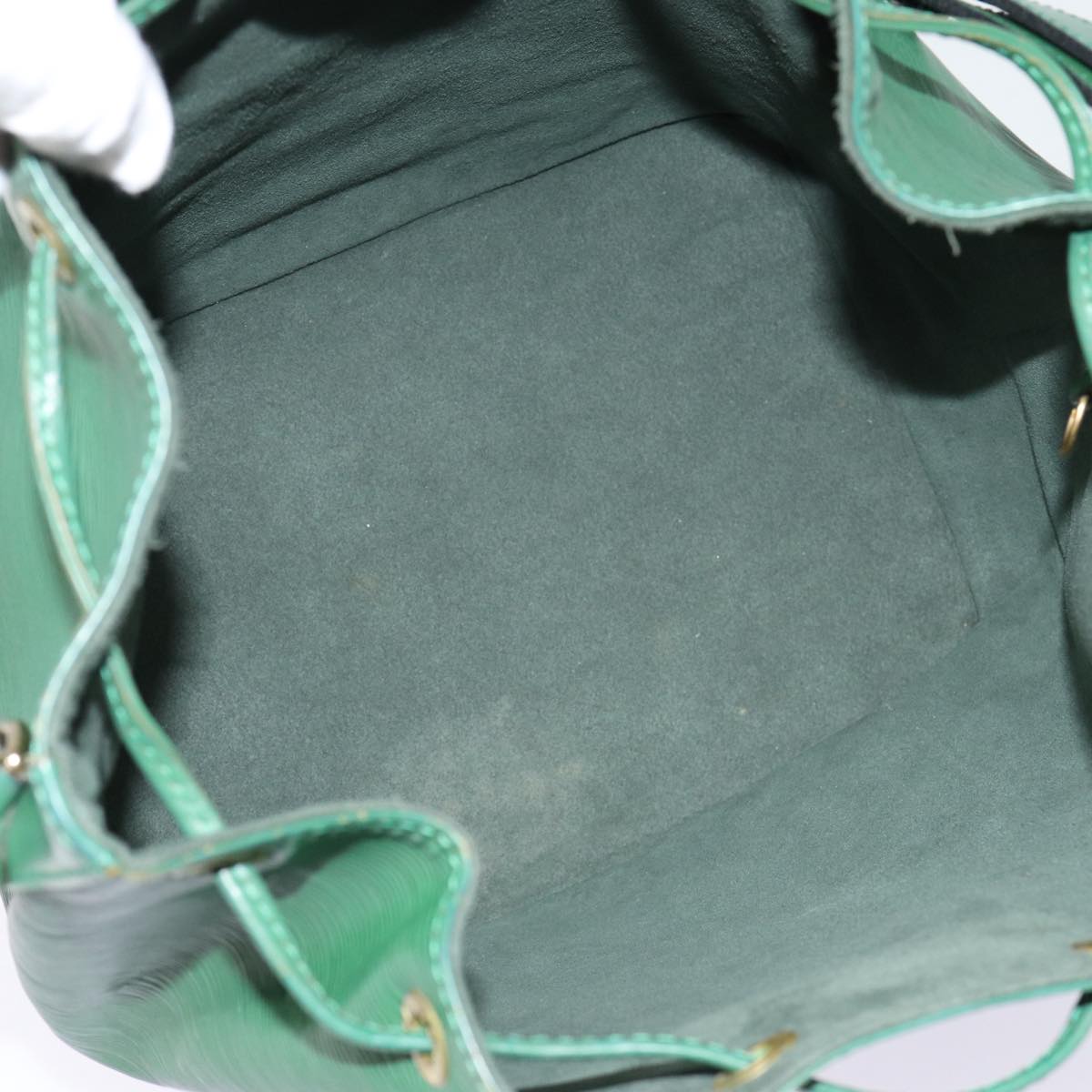 LOUIS VUITTON Epi Petit Noe Shoulder Bag Green M44102 LV Auth 84578